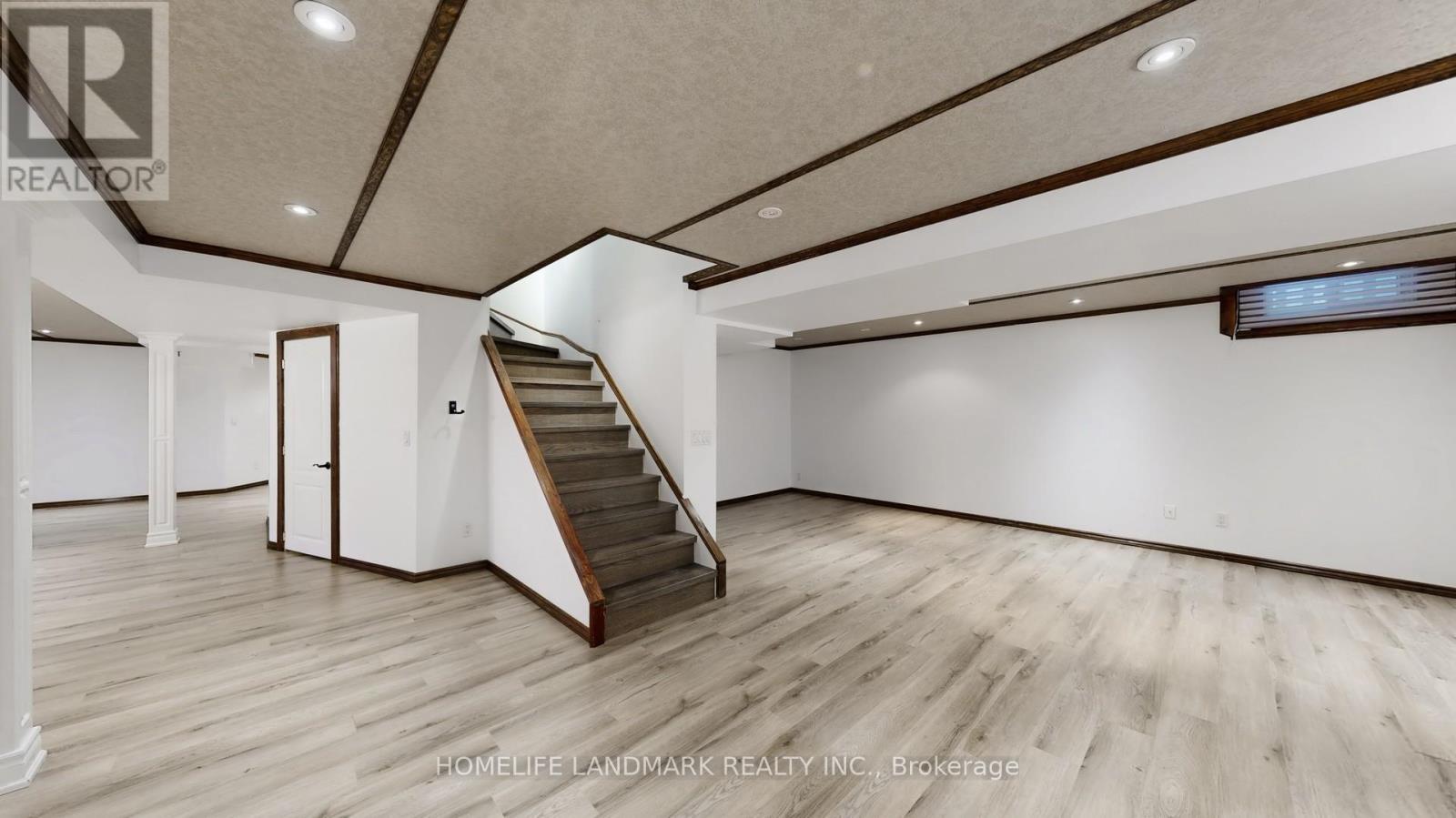 14 Casson Place, Markham, Ontario  L3R 0G2 - Photo 38 - N12396053