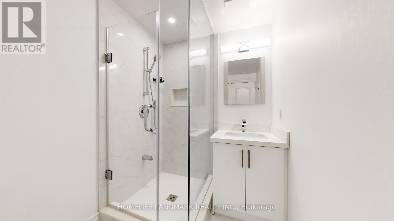 14 Casson Place, Markham, Ontario  L3R 0G2 - Photo 45 - N12396053