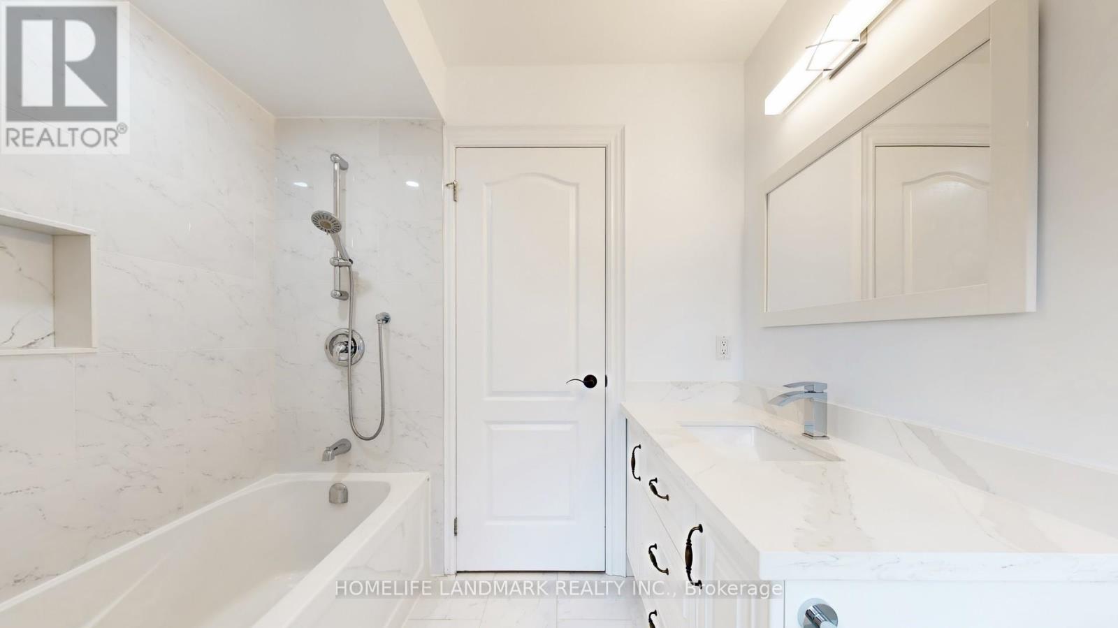 14 Casson Place, Markham, Ontario  L3R 0G2 - Photo 37 - N12396053