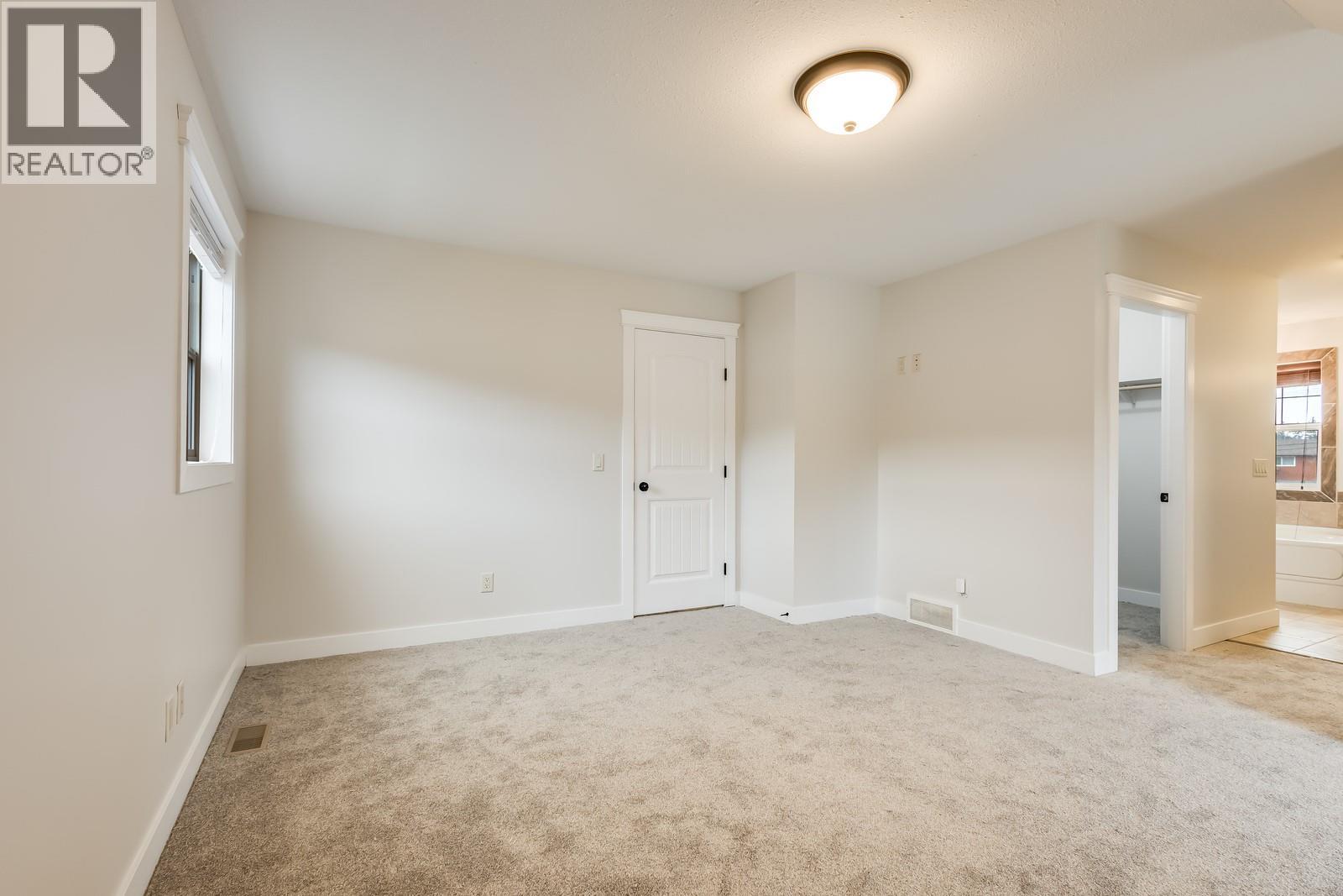 5308 Upper Mission Drive, Kelowna, British Columbia  V1W 3S9 - Photo 46 - 10362819