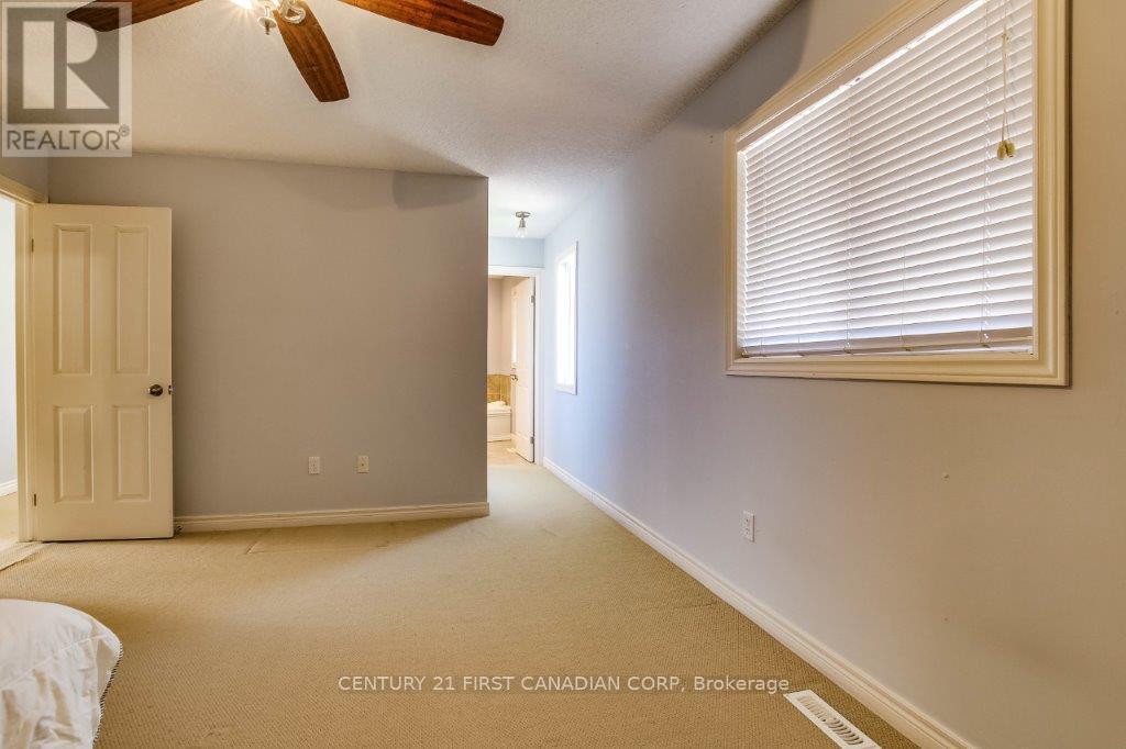 1678 Blackmaple Crescent, London East, Ontario  N5Y 6L6 - Photo 20 - X12397935