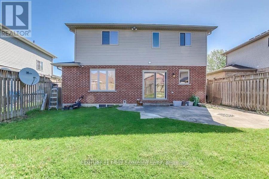1678 Blackmaple Crescent, London East, Ontario  N5Y 6L6 - Photo 31 - X12397935