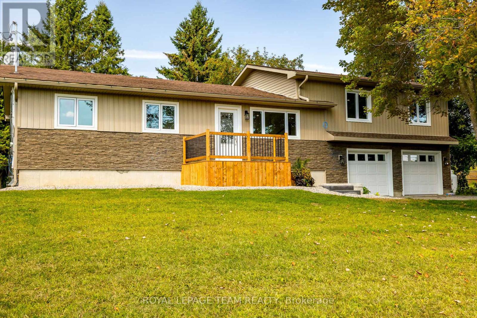 206 River View Lane, North Grenville, Ontario  K0G 1J0 - Photo 3 - X12396318