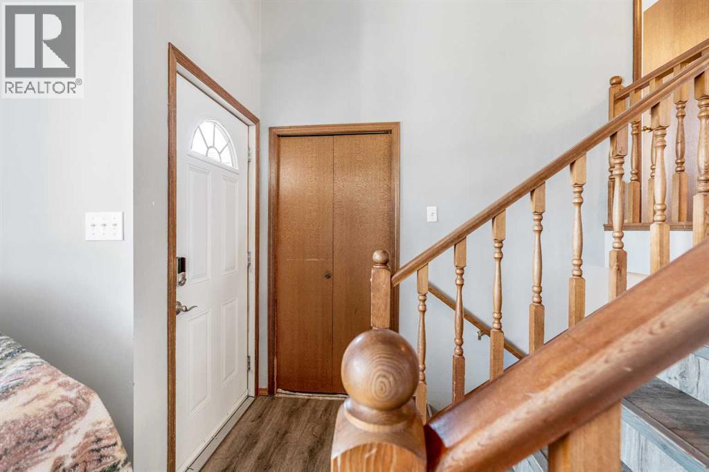 Property at 199 Mt Crandell Crescent W image 4