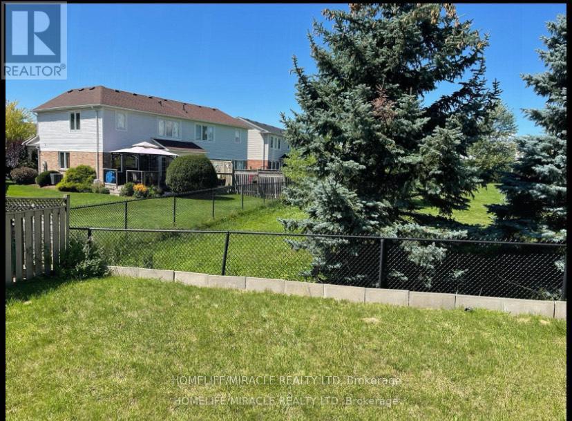 142 Coulthard Boulevard, Cambridge, Ontario  N1T 2J5 - Photo 10 - X12402650
