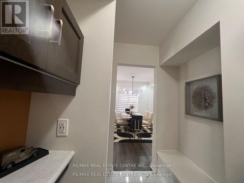 12 Swan Avenue, Pelham, Ontario  L0S 1E6 - Photo 33 - X12402652