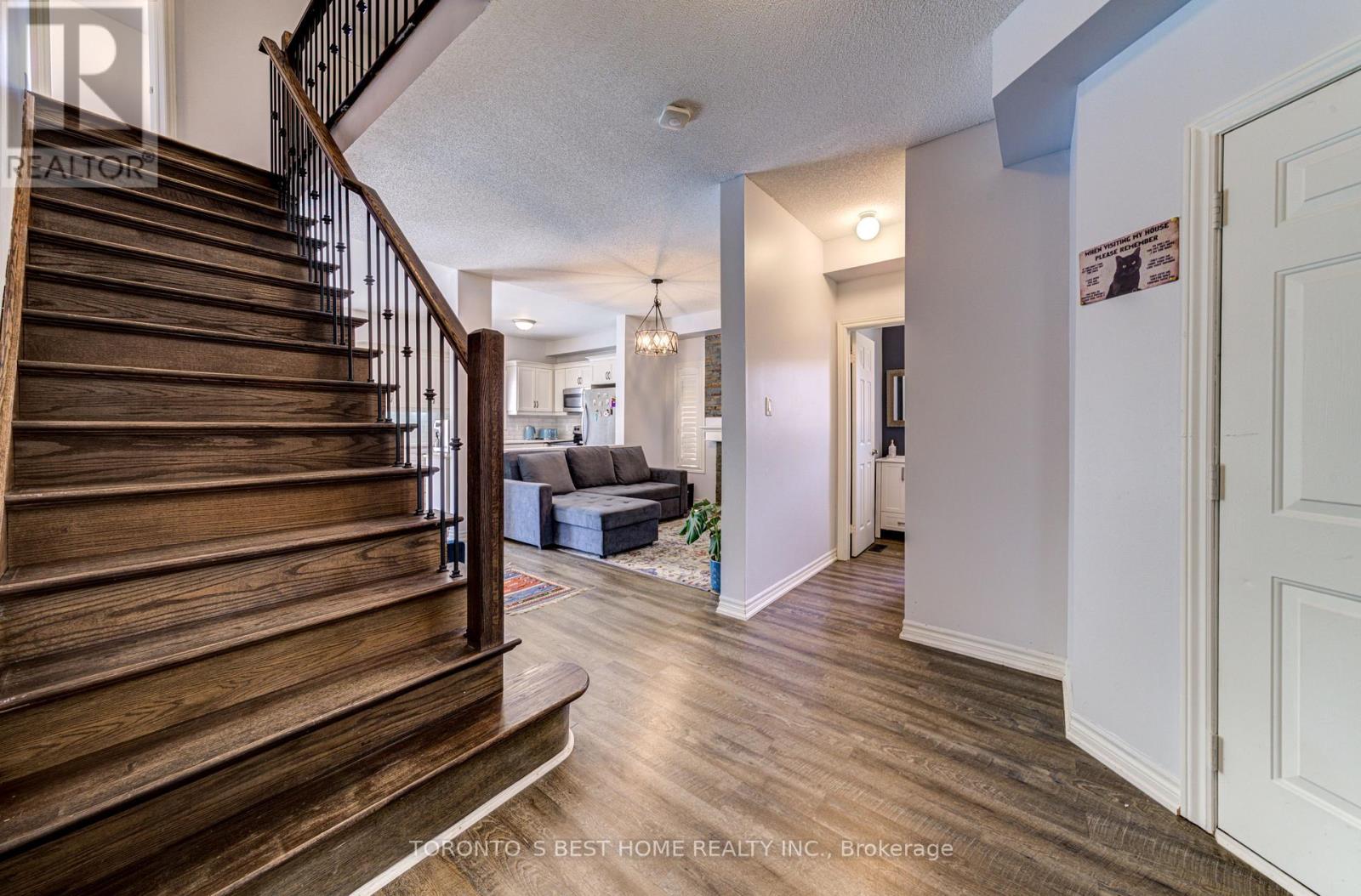 1 Black Ash Trail, Barrie (Ardagh), Ontario  L4N 3K2 - Photo 10 - S12402669