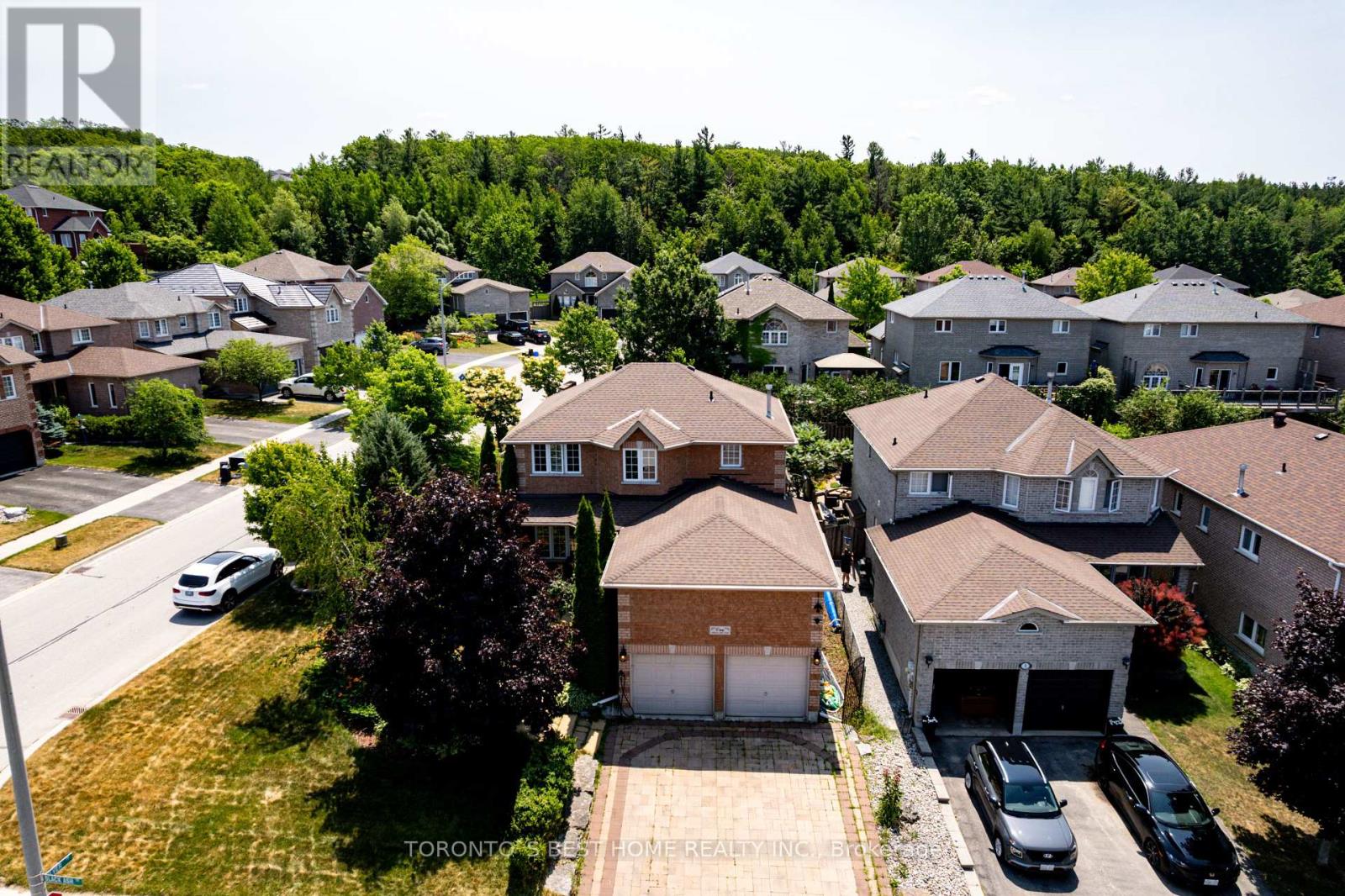 1 Black Ash Trail, Barrie (Ardagh), Ontario  L4N 3K2 - Photo 2 - S12402669