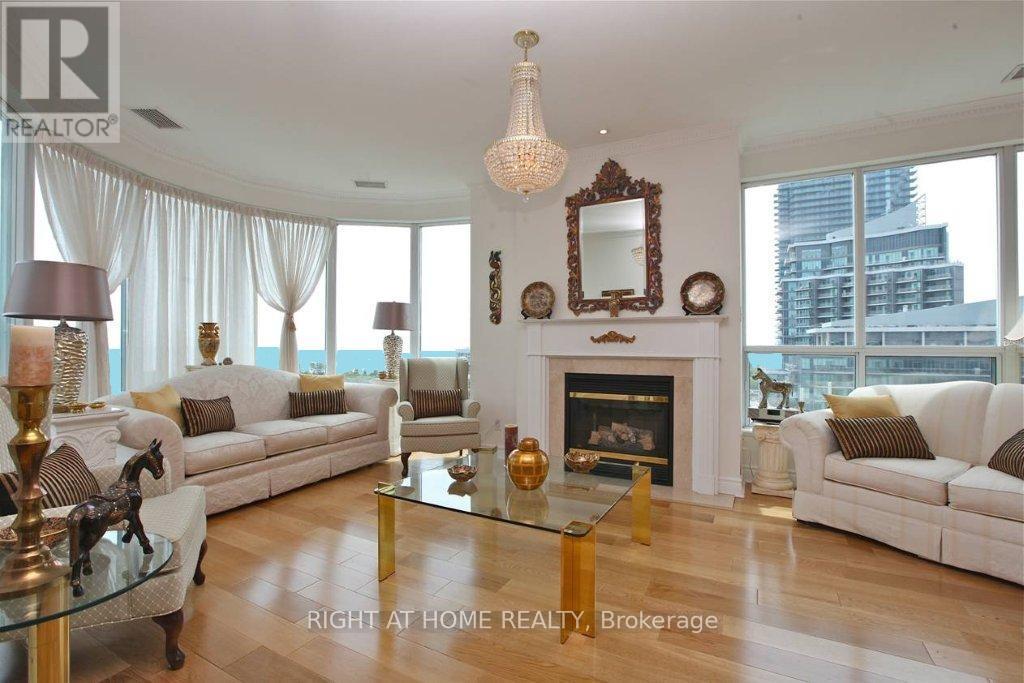 Ph03 - 2111 Lake Shore Boulevard W, Toronto, Ontario  M8V 4B2 - Photo 26 - W12402671