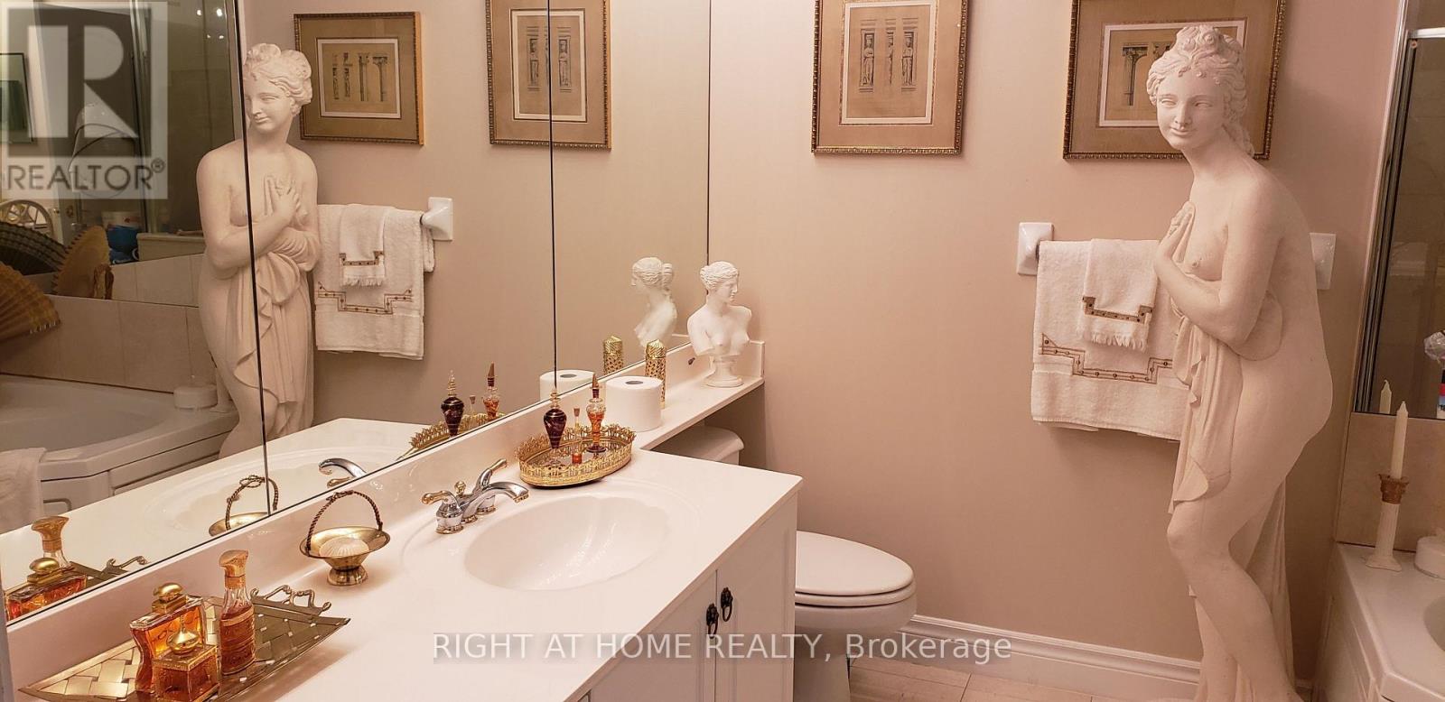 Ph03 - 2111 Lake Shore Boulevard W, Toronto, Ontario  M8V 4B2 - Photo 36 - W12402671