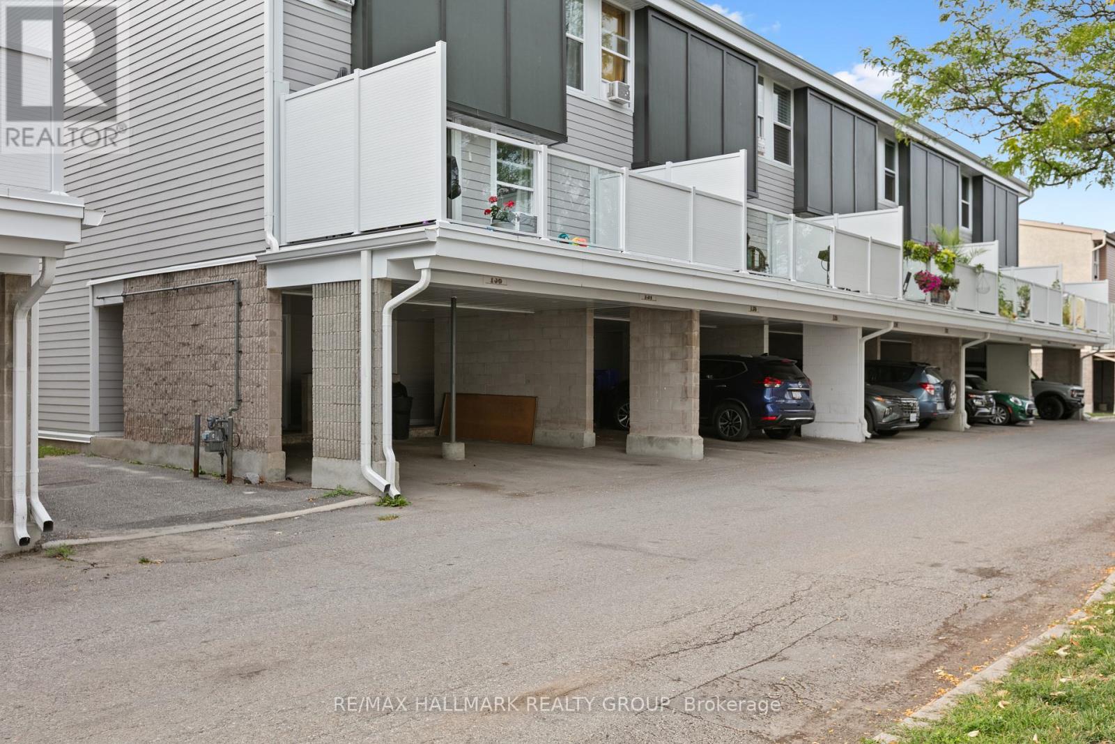 137 - 3445 Uplands Drive, Ottawa, Ontario  K1V 9N5 - Photo 2 - X12402695