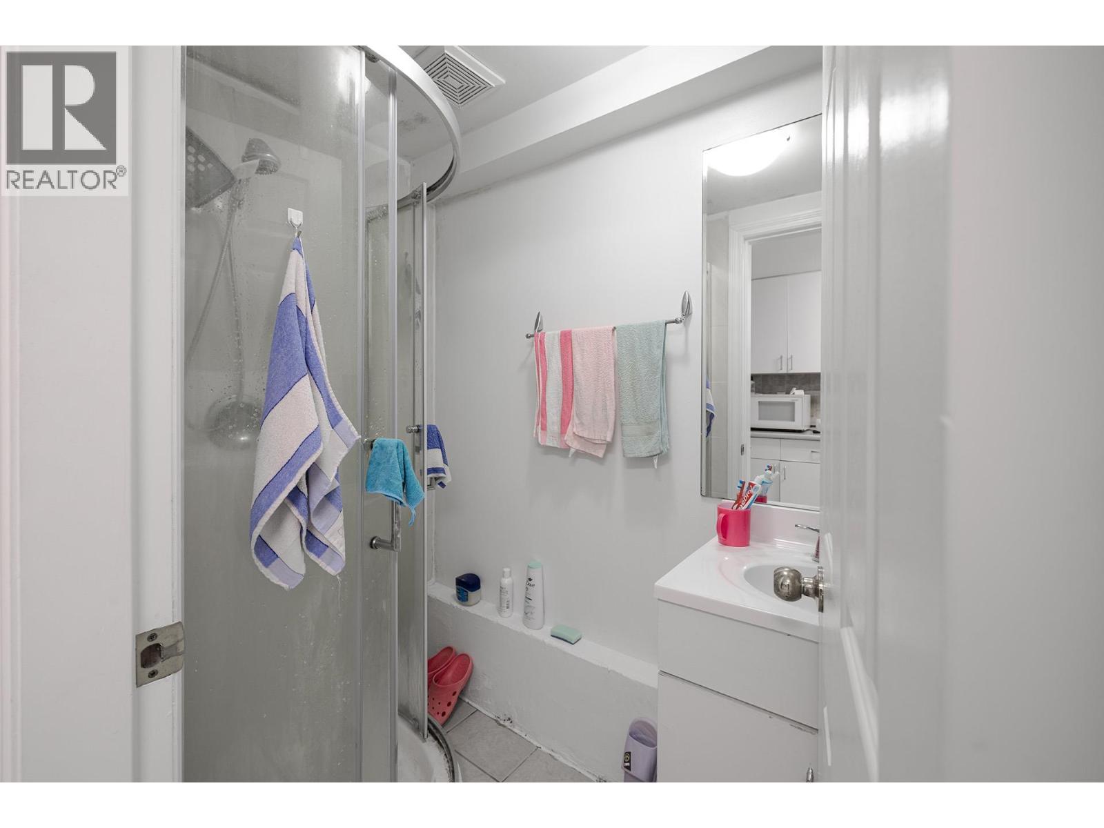 6300 Granville Avenue, Richmond, British Columbia  V7C 1G1 - Photo 19 - R3047143