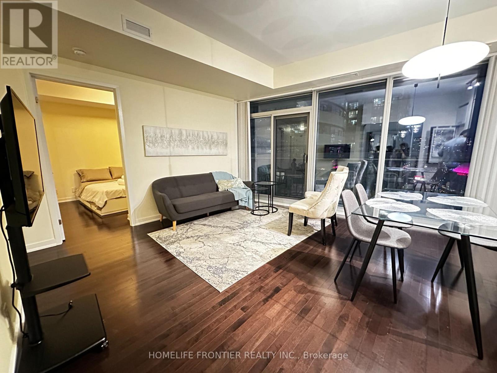 2406 - 14 York Street, Toronto, Ontario  M5J 0B1 - Photo 2 - C12398572