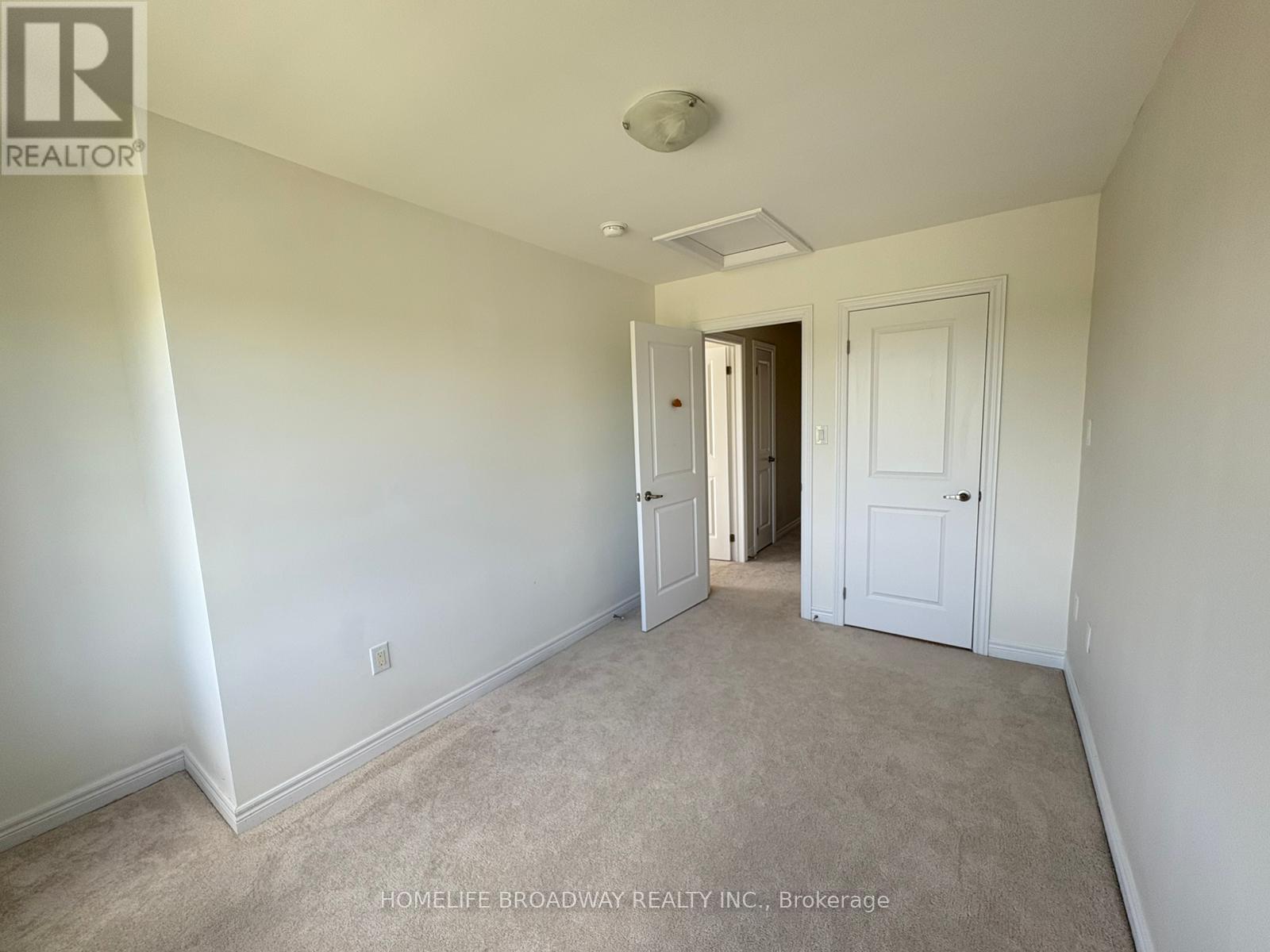 1906 Donald Cousens Parkway, Markham, Ontario  L6B 1M4 - Photo 20 - N12402265