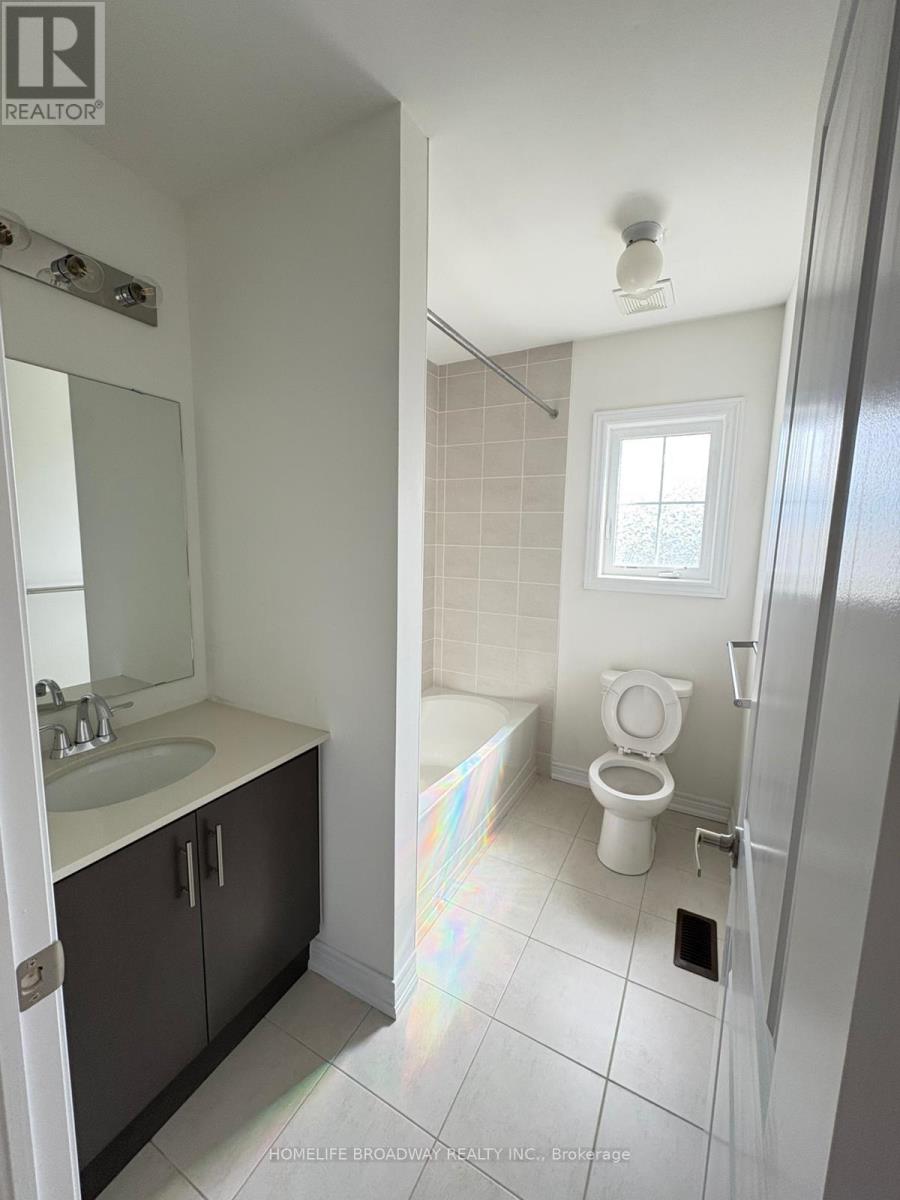 1906 Donald Cousens Parkway, Markham, Ontario  L6B 1M4 - Photo 22 - N12402265