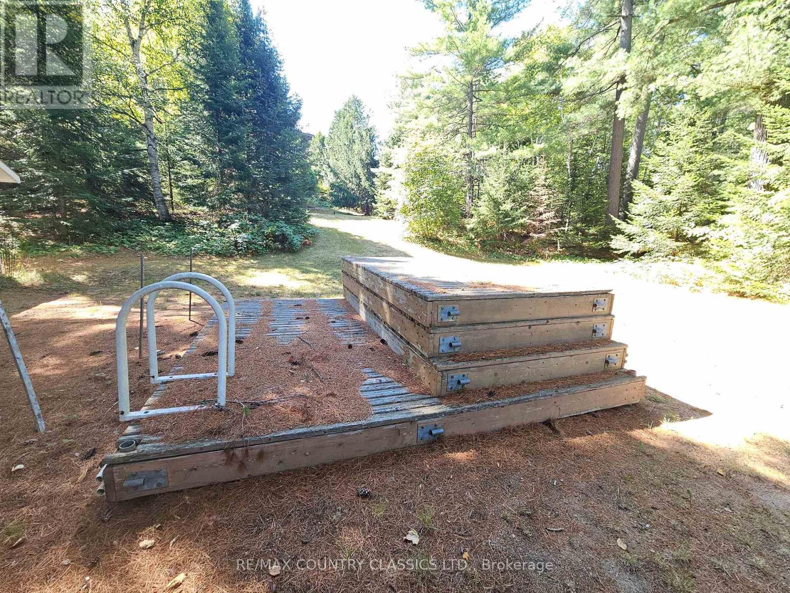 13 Lorbetski Road, Madawaska Valley, Ontario  K0J 1B0 - Photo 41 - X12055482