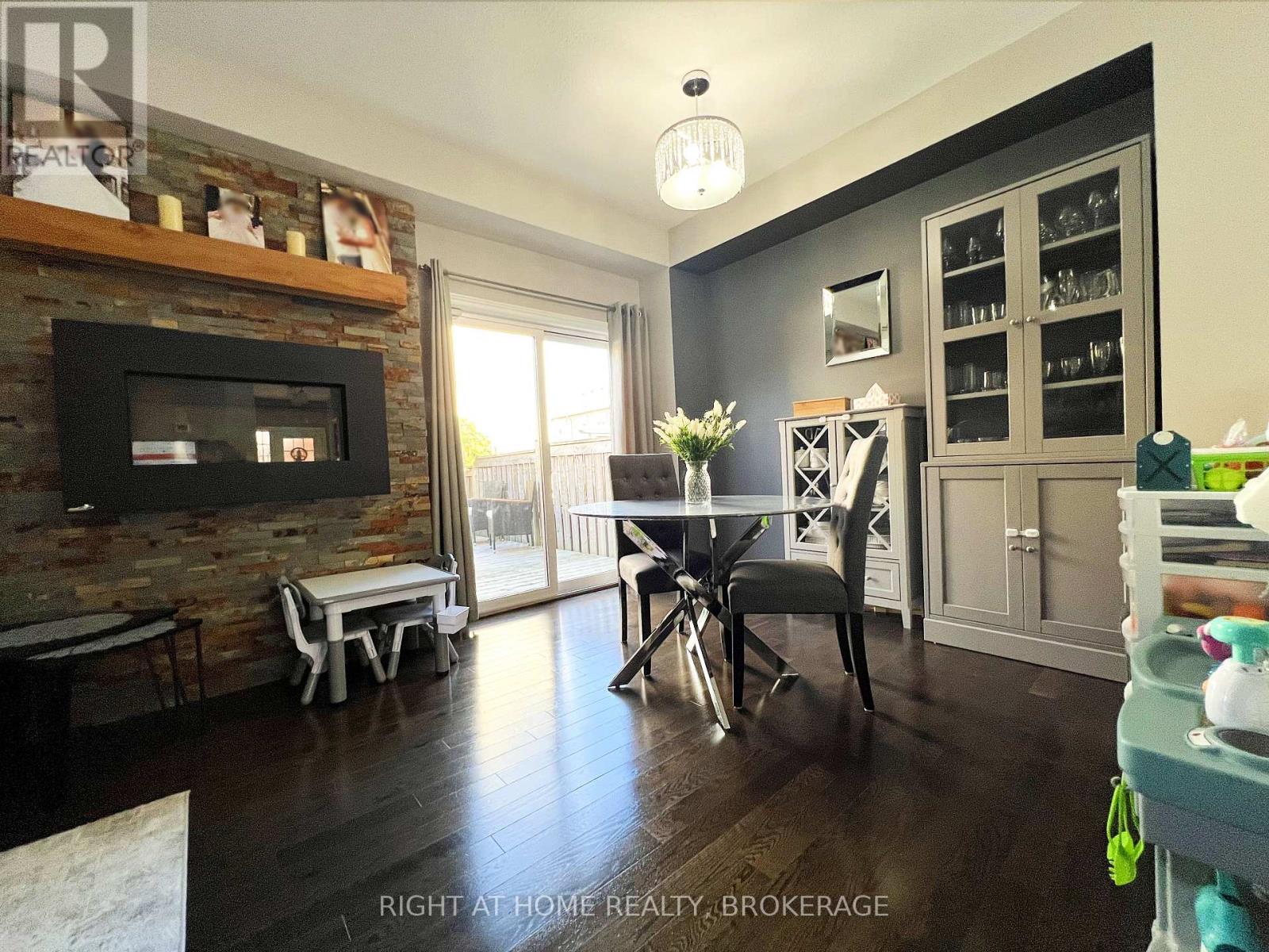 33 - 541 Winston Road, Grimsby, Ontario  L3M 0C5 - Photo 5 - X12402717