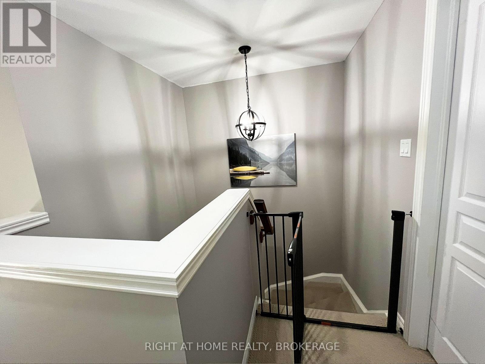 33 - 541 Winston Road, Grimsby, Ontario  L3M 0C5 - Photo 8 - X12402717