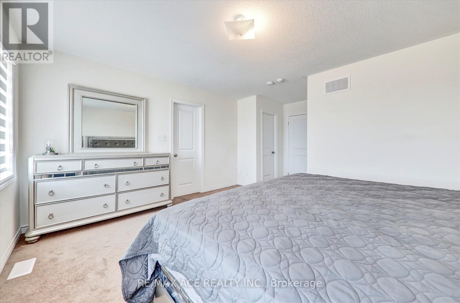 1097 Cameo Street, Pickering, Ontario  L1X 0L7 - Photo 20 - E12402711