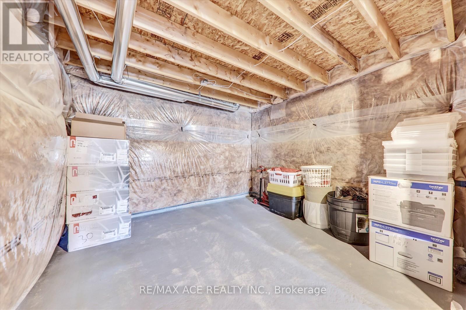 1097 Cameo Street, Pickering, Ontario  L1X 0L7 - Photo 32 - E12402711