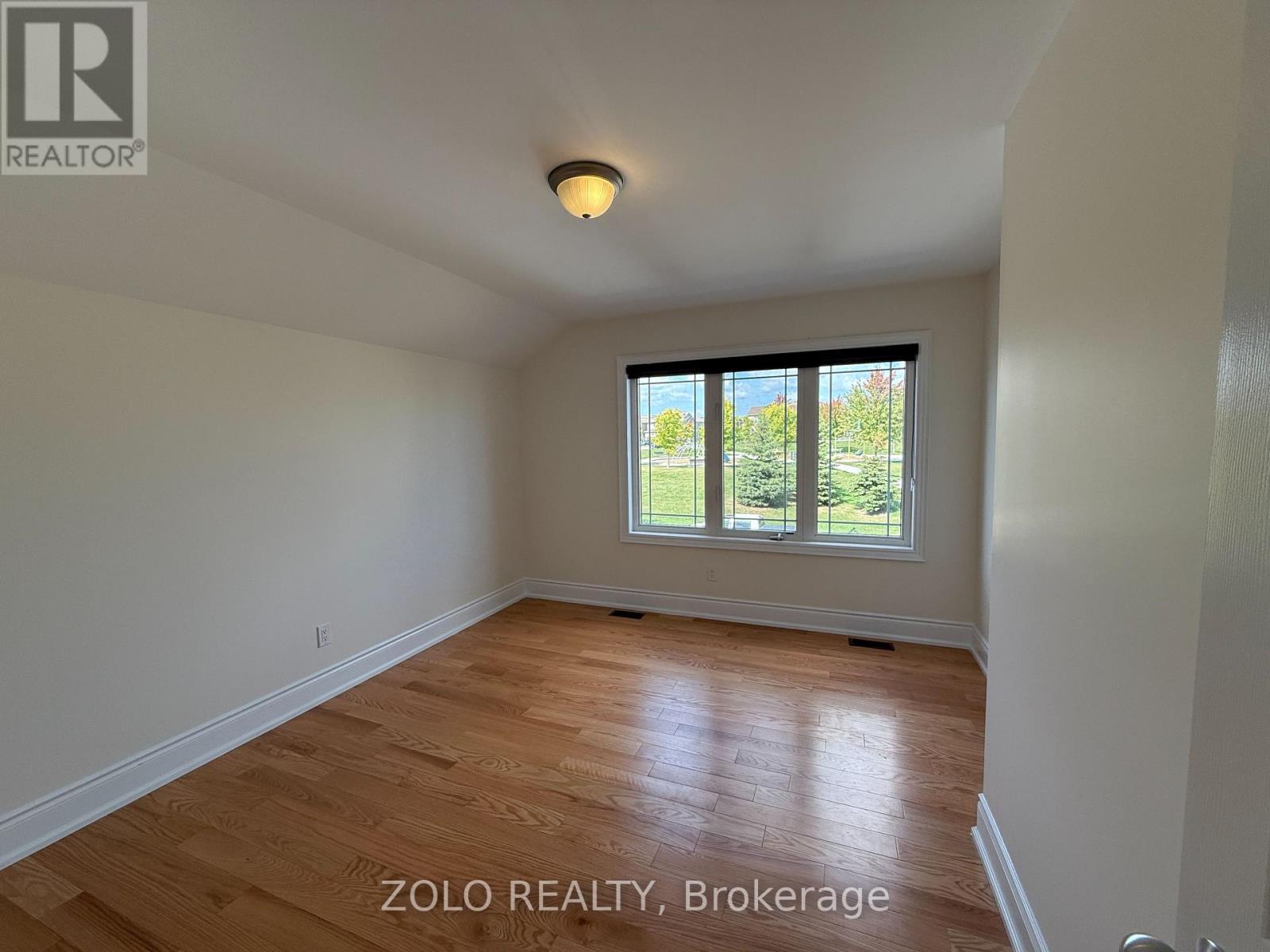 Main And 2nd Floor Only - 89 Slack Street, Bradford West Gwillimbury, Ontario  L3Z 0S5 - Photo 2 - N12402720