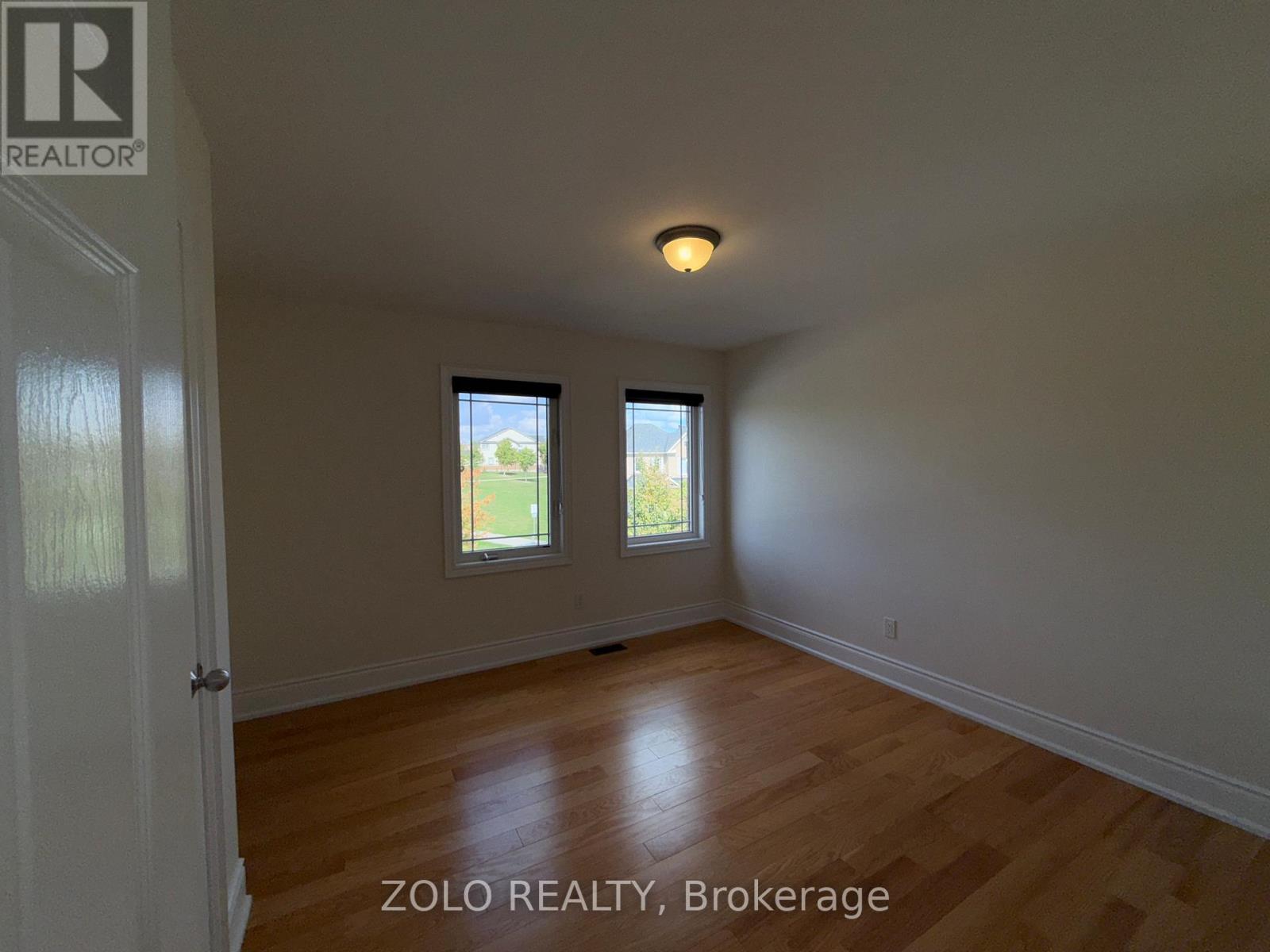 Main And 2nd Floor Only - 89 Slack Street, Bradford West Gwillimbury, Ontario  L3Z 0S5 - Photo 4 - N12402720