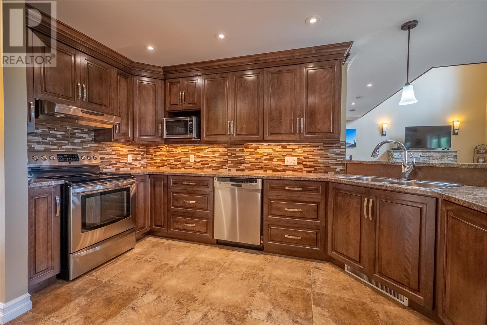 84 Farm Road, Portugal Cove St. Philips, Newfoundland & Labrador  A1M 2T2 - Photo 14 - 1289929