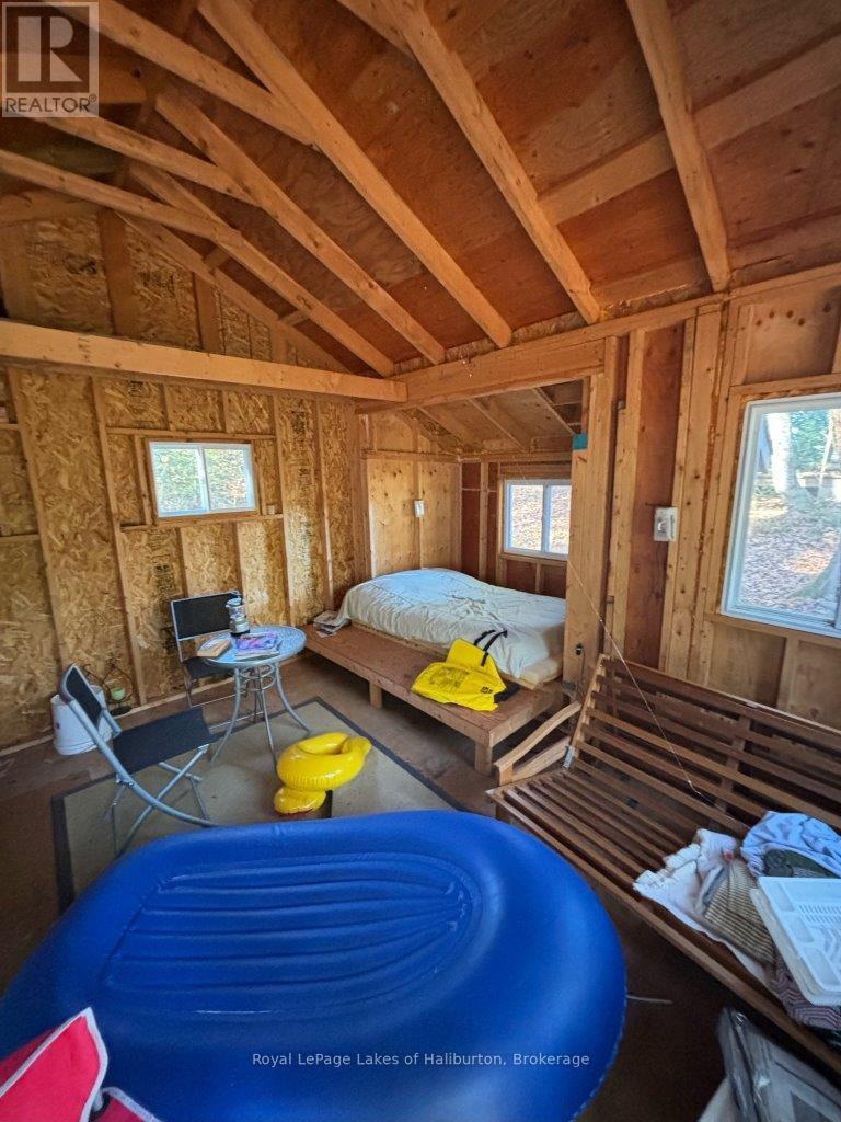 8 Cannonball Lane, Minden Hills, Ontario  K0M 1X0 - Photo 22 - X12402727
