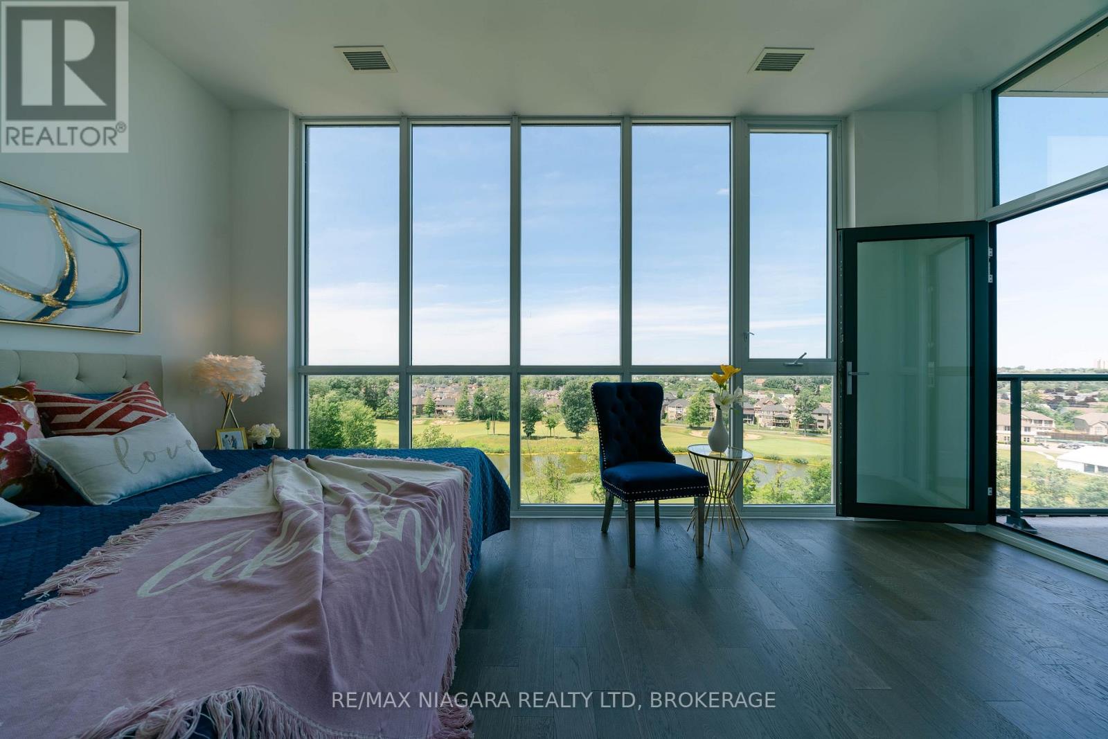 901 - 7711 Green Vista Gate, Niagara Falls (Oldfield), Ontario  L2G 0Y9 - Photo 26 - X12402733