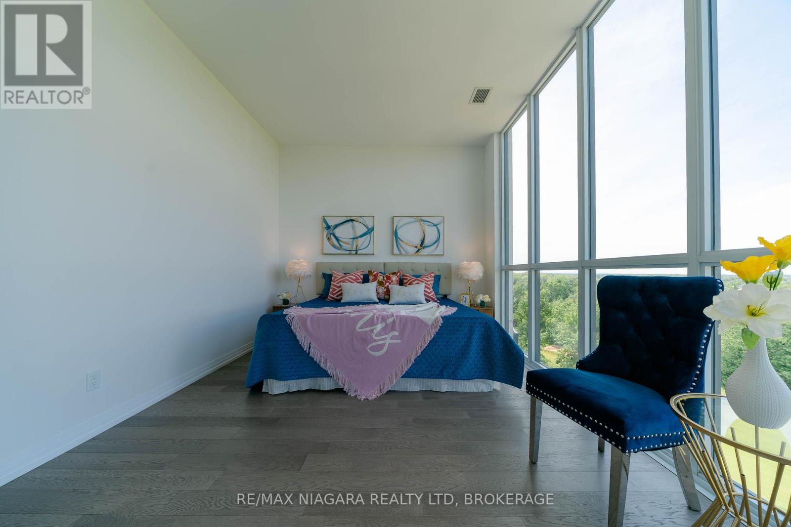 901 - 7711 Green Vista Gate, Niagara Falls (Oldfield), Ontario  L2G 0Y9 - Photo 28 - X12402733