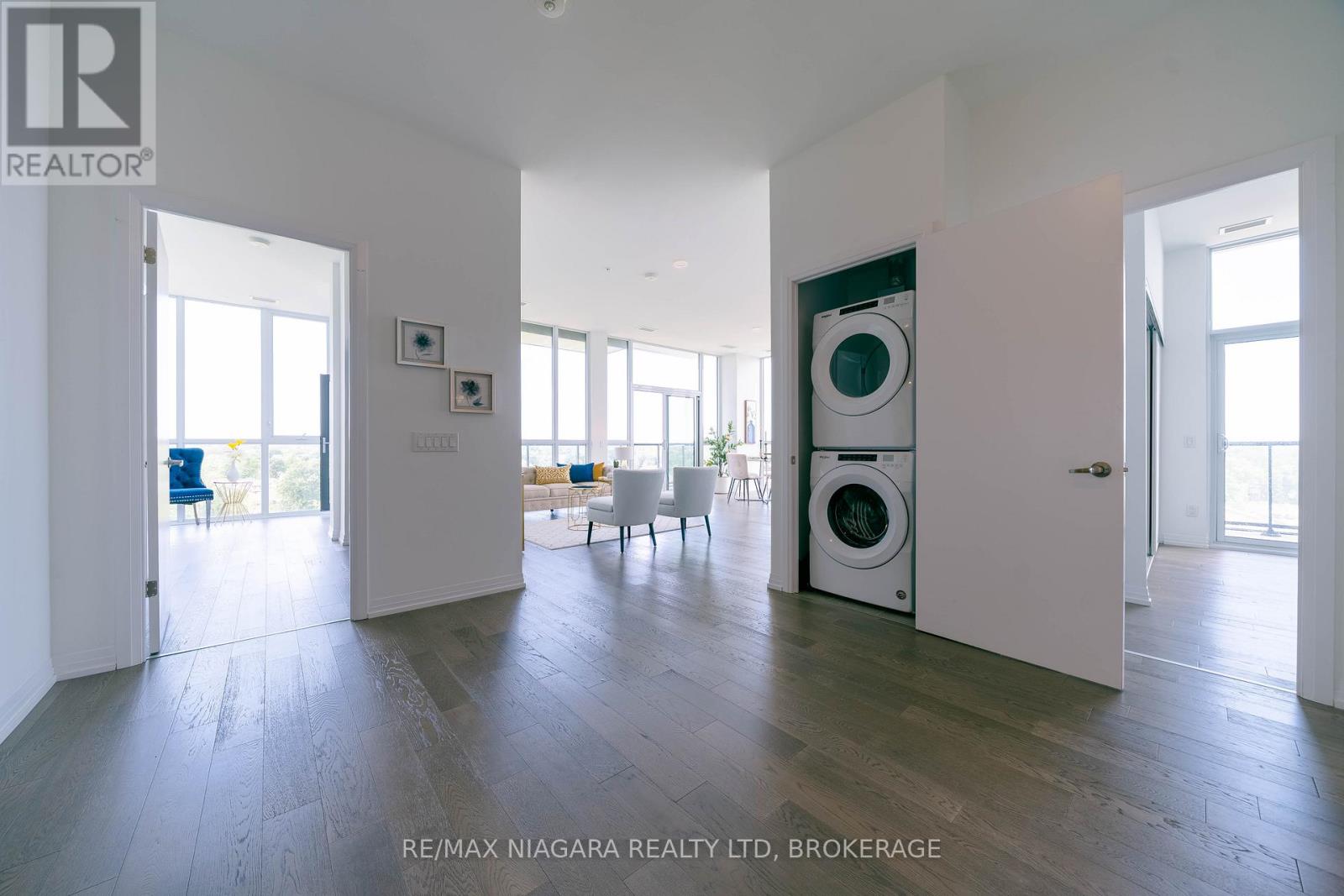 901 - 7711 Green Vista Gate, Niagara Falls (Oldfield), Ontario  L2G 0Y9 - Photo 5 - X12402733