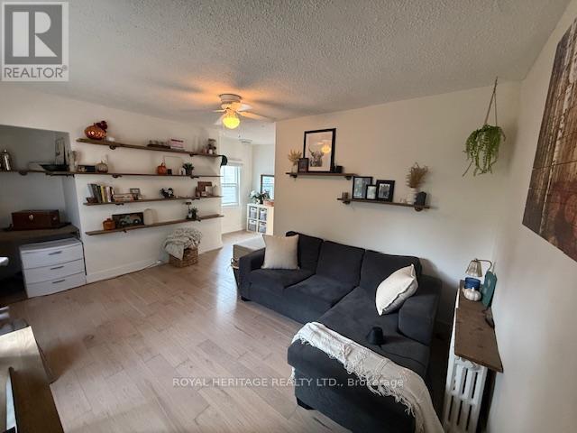 770 Cambridge Court, Oshawa, Ontario  L1G 1G2 - Photo 4 - E12402723