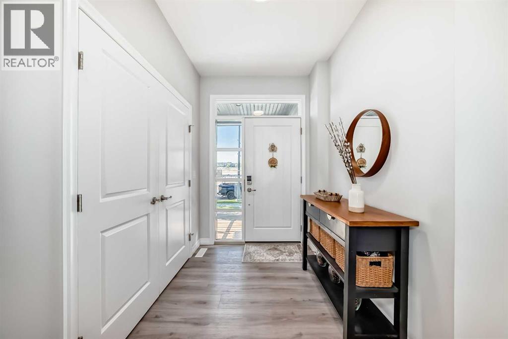 1941 Mahogany Boulevard Se, Calgary, Alberta  T3M 3P4 - Photo 3 - A2256894