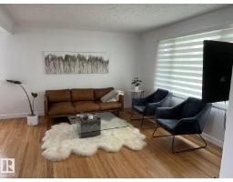 8528 64 AV NW Argyll