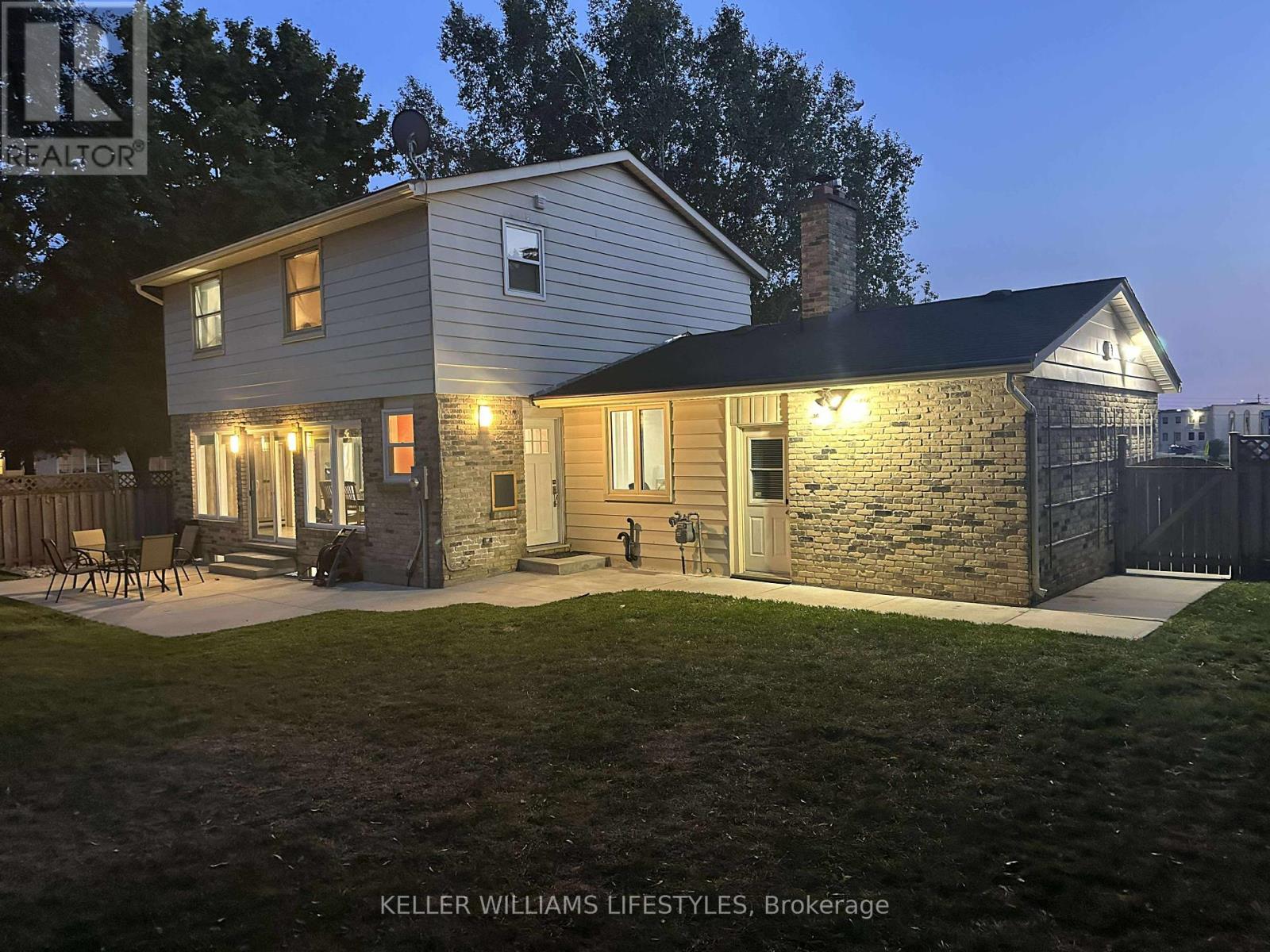 66 Lloyd Manor Crescent, London North (North M), Ontario  N6H 3Z3 - Photo 46 - X12393780