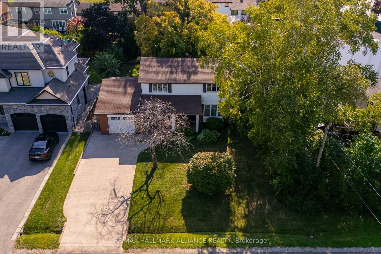 196 Sabel Street, Oakville, Ontario  L6L 3V4 - Photo 42 - W12400802