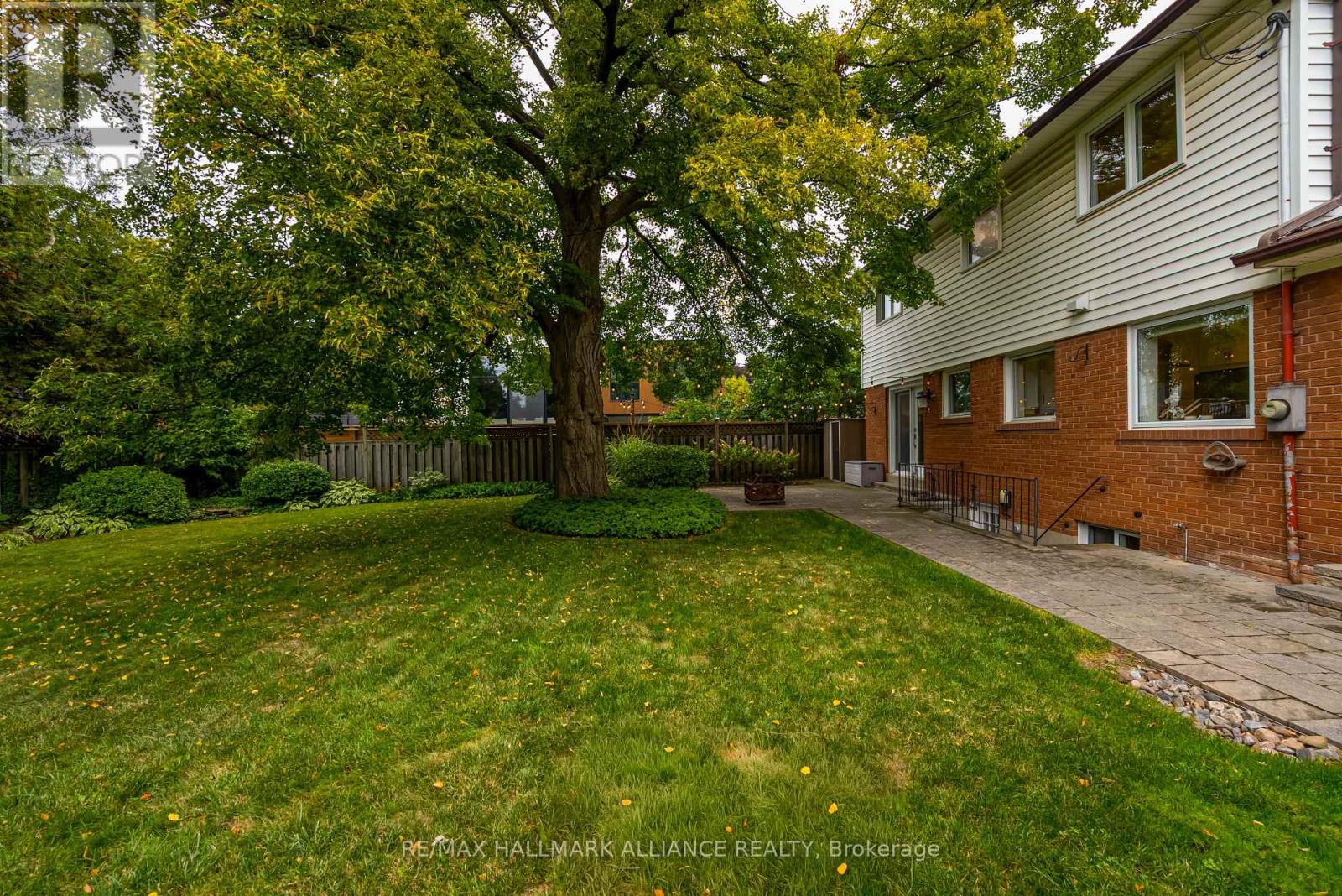 196 Sabel Street, Oakville, Ontario  L6L 3V4 - Photo 35 - W12400802