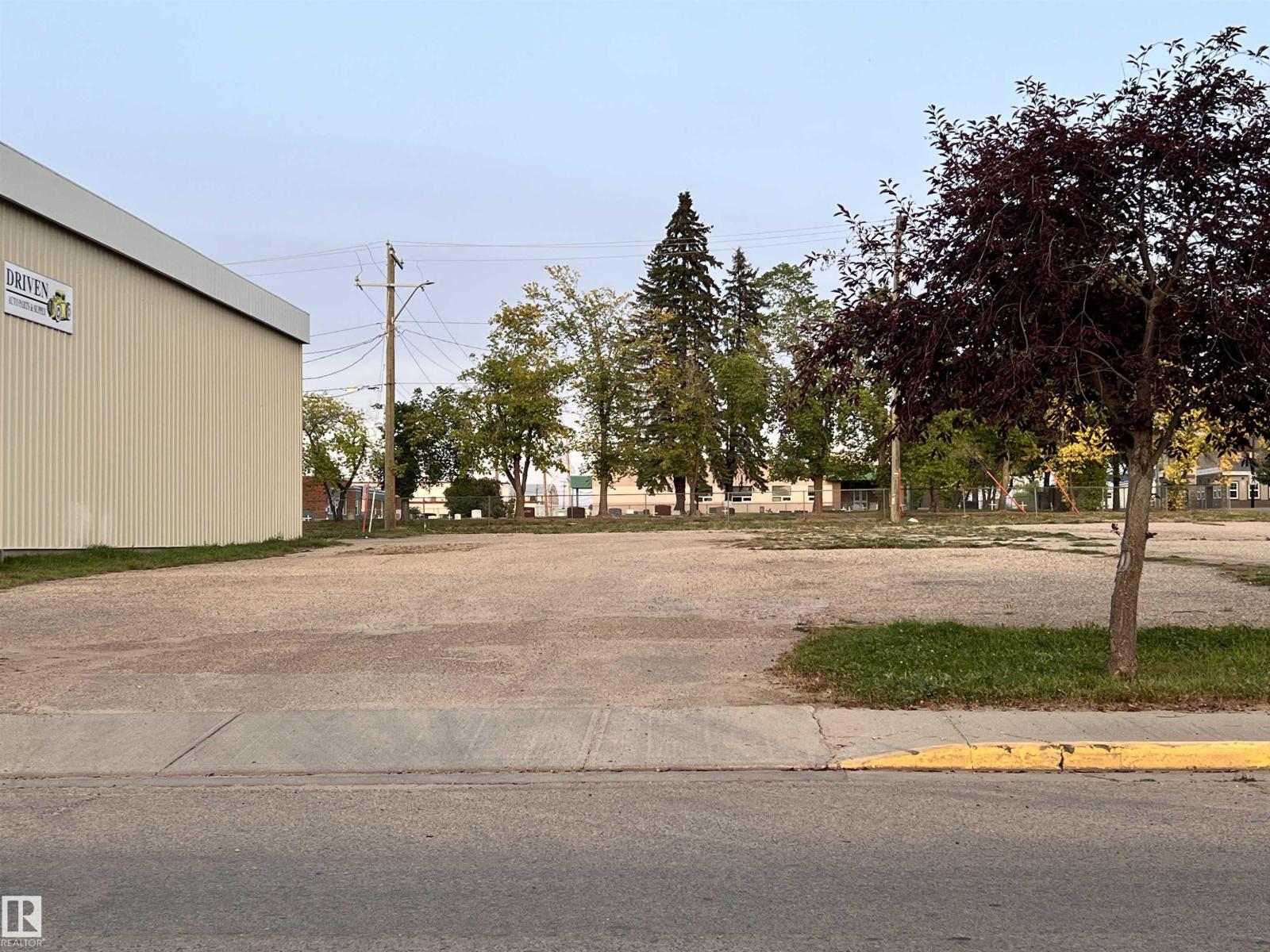 5216 53 St, Drayton Valley, Alberta  T7A 1R6 - Photo 4 - E4415898