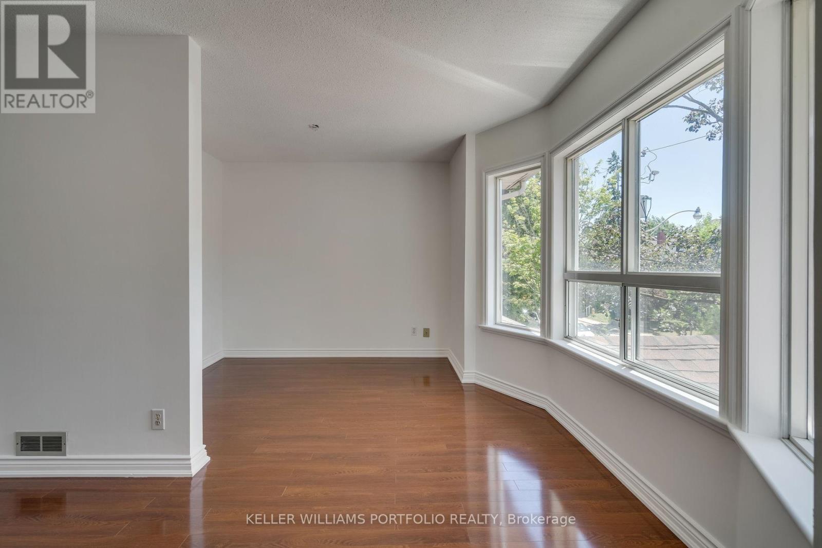 65 Westholme Avenue, Toronto, Ontario  M6P 3B9 - Photo 20 - W12402747