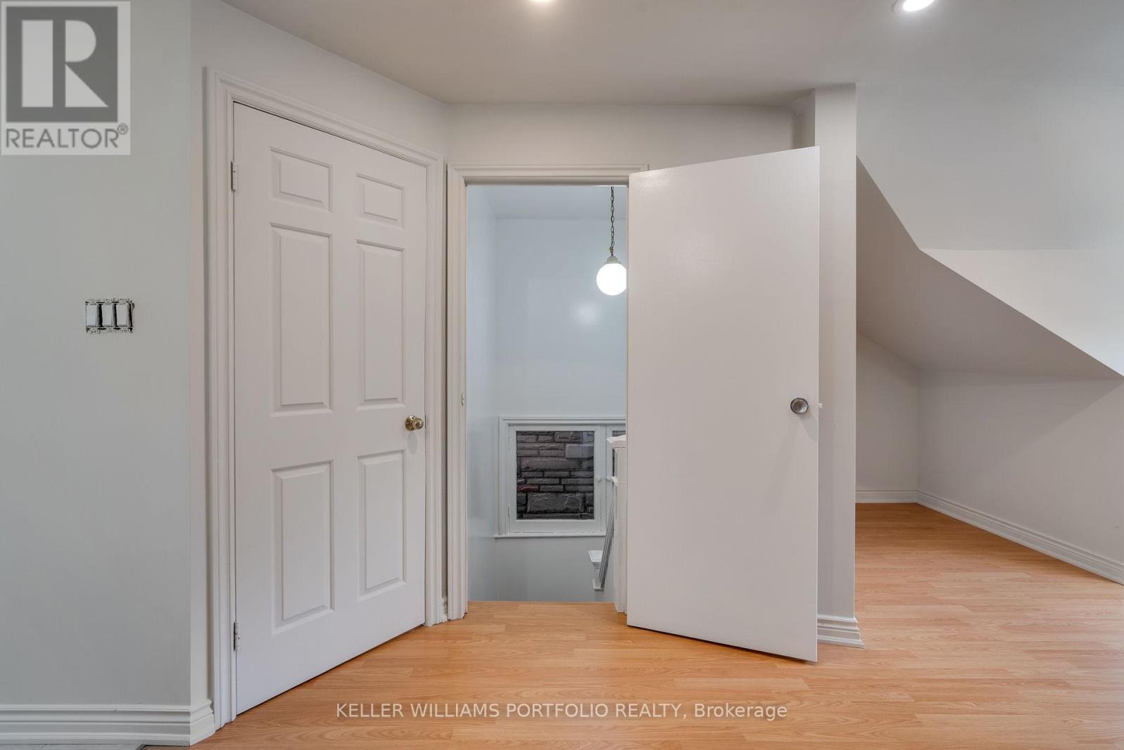 65 Westholme Avenue, Toronto, Ontario  M6P 3B9 - Photo 26 - W12402747