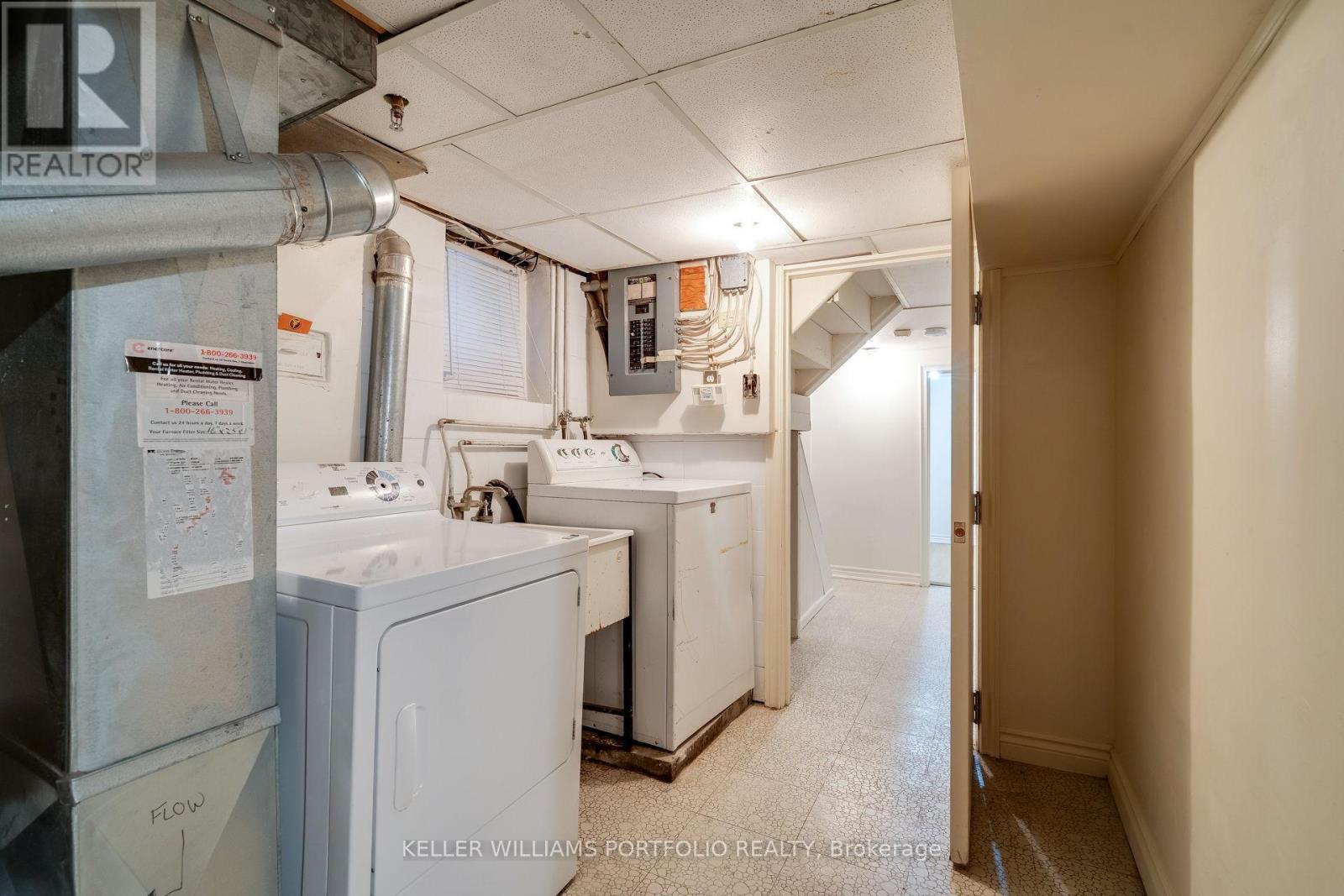 65 Westholme Avenue, Toronto, Ontario  M6P 3B9 - Photo 40 - W12402747
