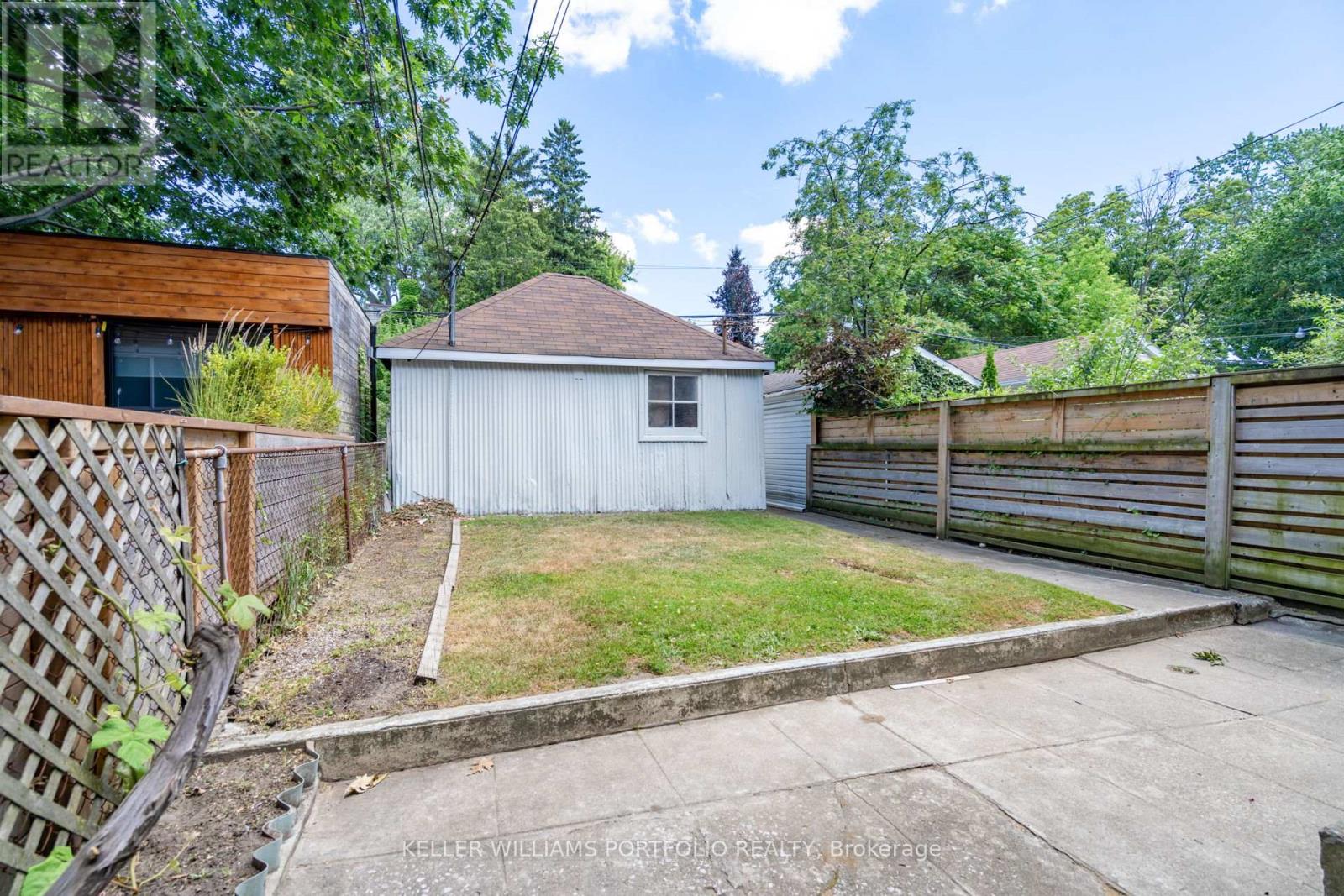 65 Westholme Avenue, Toronto, Ontario  M6P 3B9 - Photo 45 - W12402747