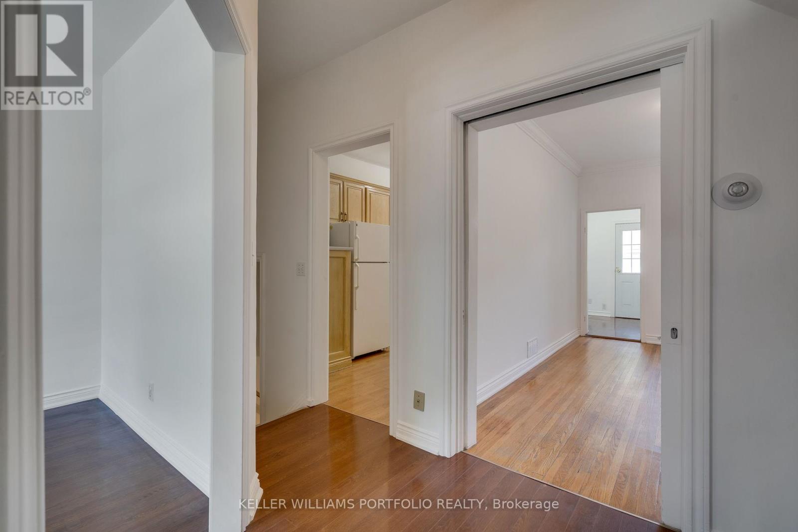 65 Westholme Avenue, Toronto, Ontario  M6P 3B9 - Photo 5 - W12402747