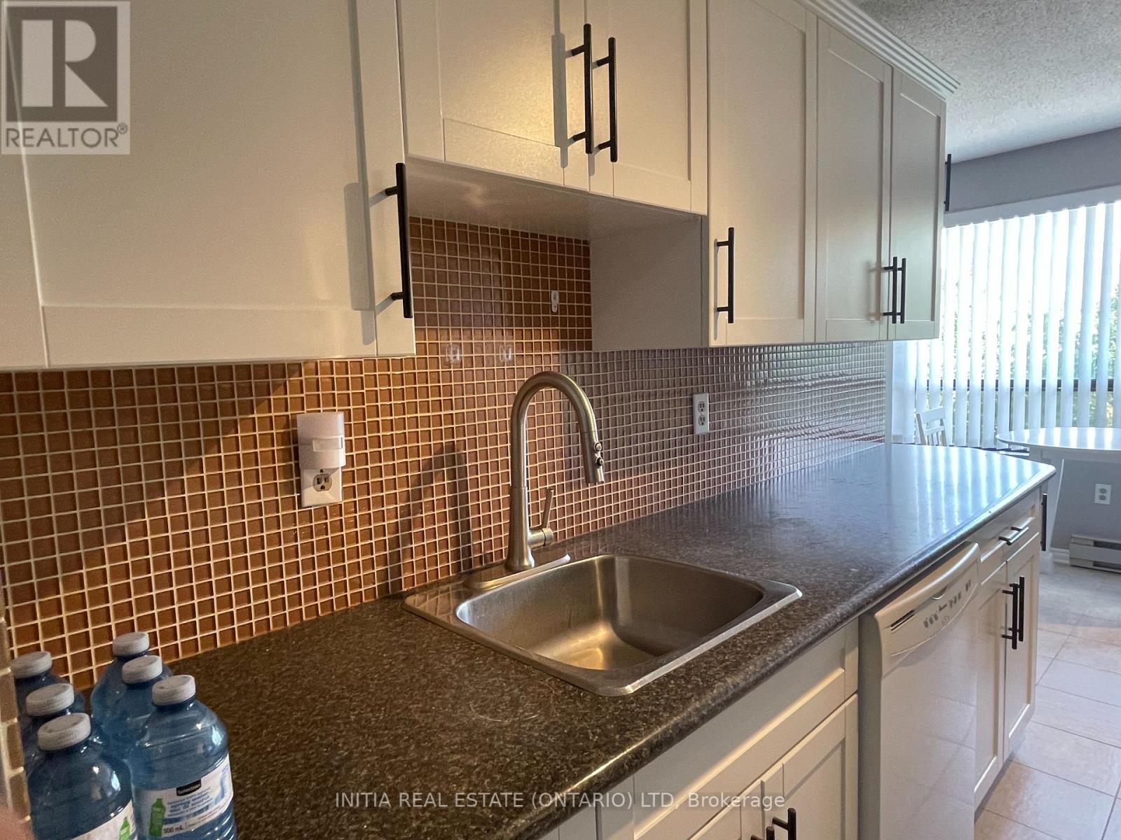 603 - 650 Cheapside Street, London East, Ontario  N5Y 5J8 - Photo 4 - X12333706