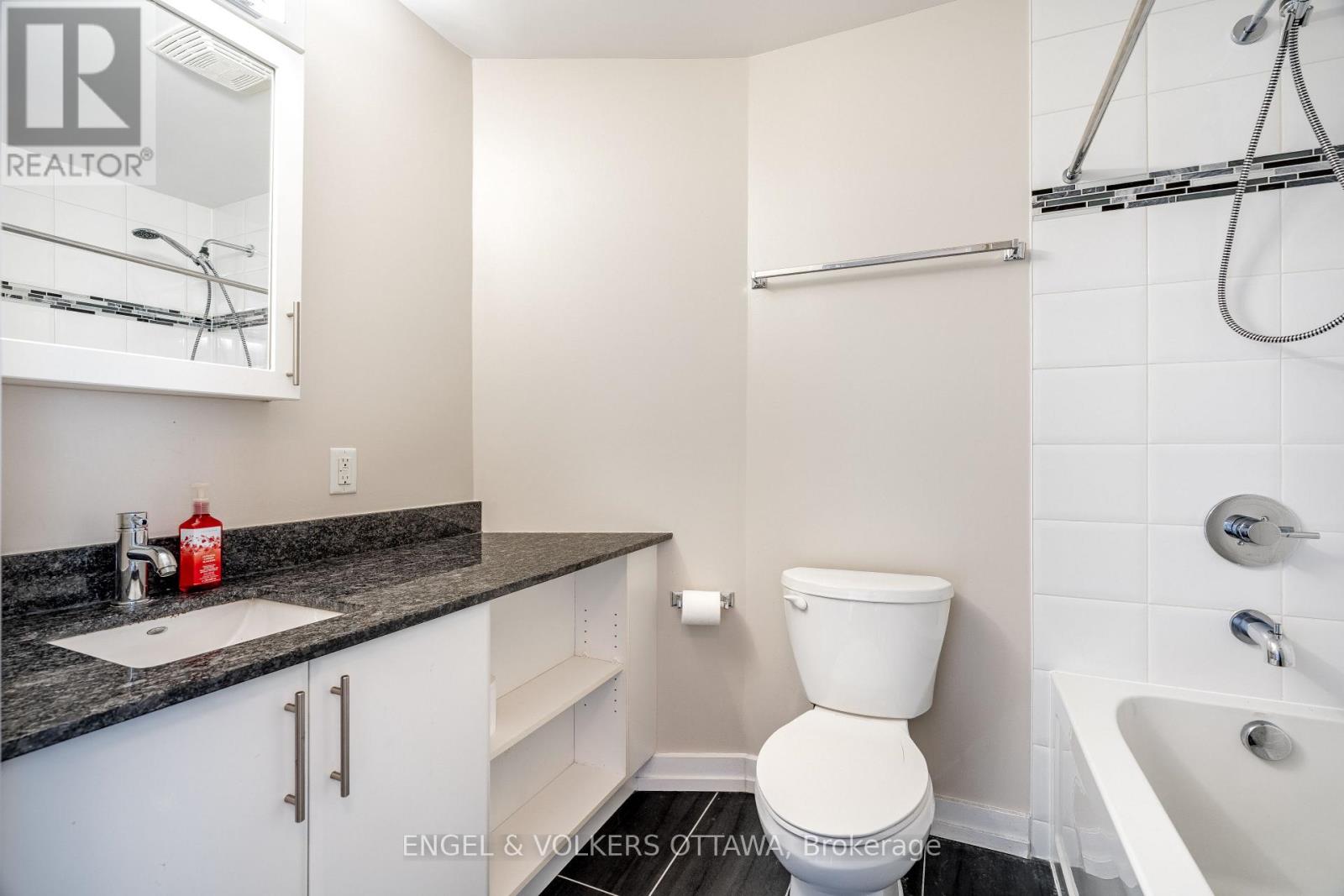 707 - 40 Nepean Street, Ottawa, Ontario  K2P 0X5 - Photo 15 - X12402760