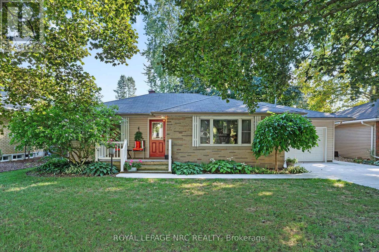 3360 Menno Street, Lincoln, Ontario  L0R 2C0 - Photo 2 - X12400622