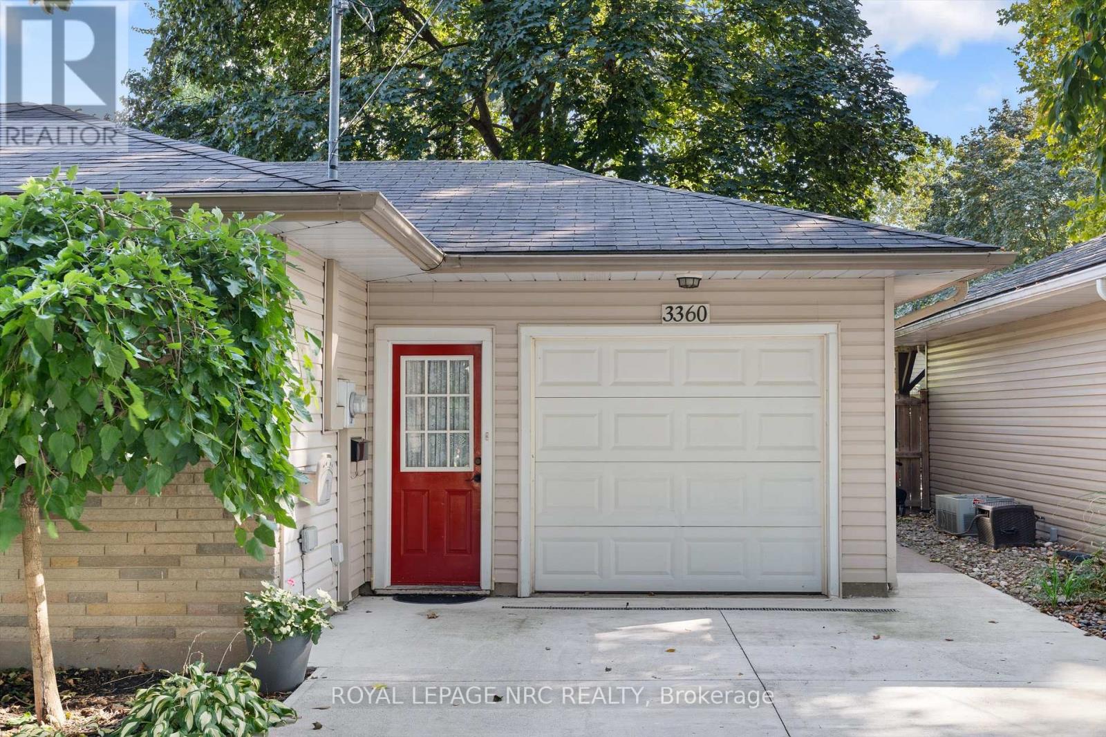 3360 Menno Street, Lincoln, Ontario  L0R 2C0 - Photo 6 - X12400622