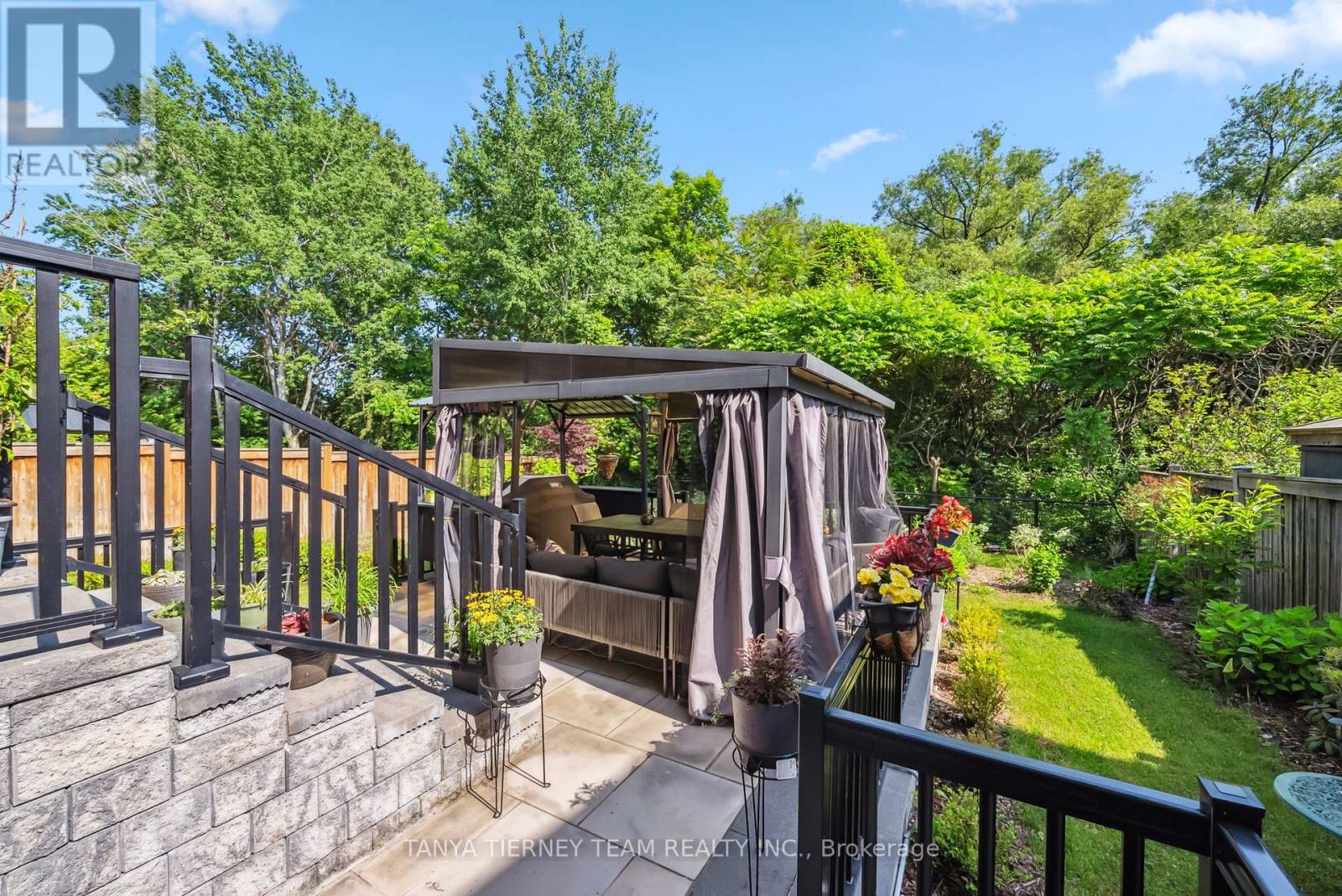 165 Rivers Edge Place, Whitby, Ontario  L1R 0G4 - Photo 45 - E12402758
