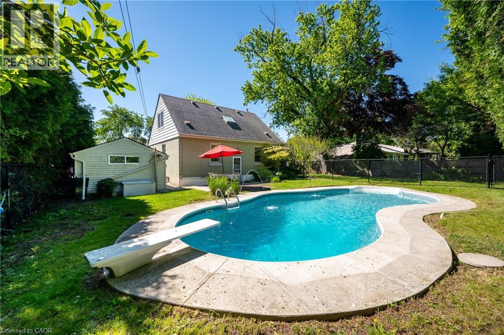 2067 Maplewood Drive, Burlington, Ontario  L7R 2C6 - Photo 29 - 40736325