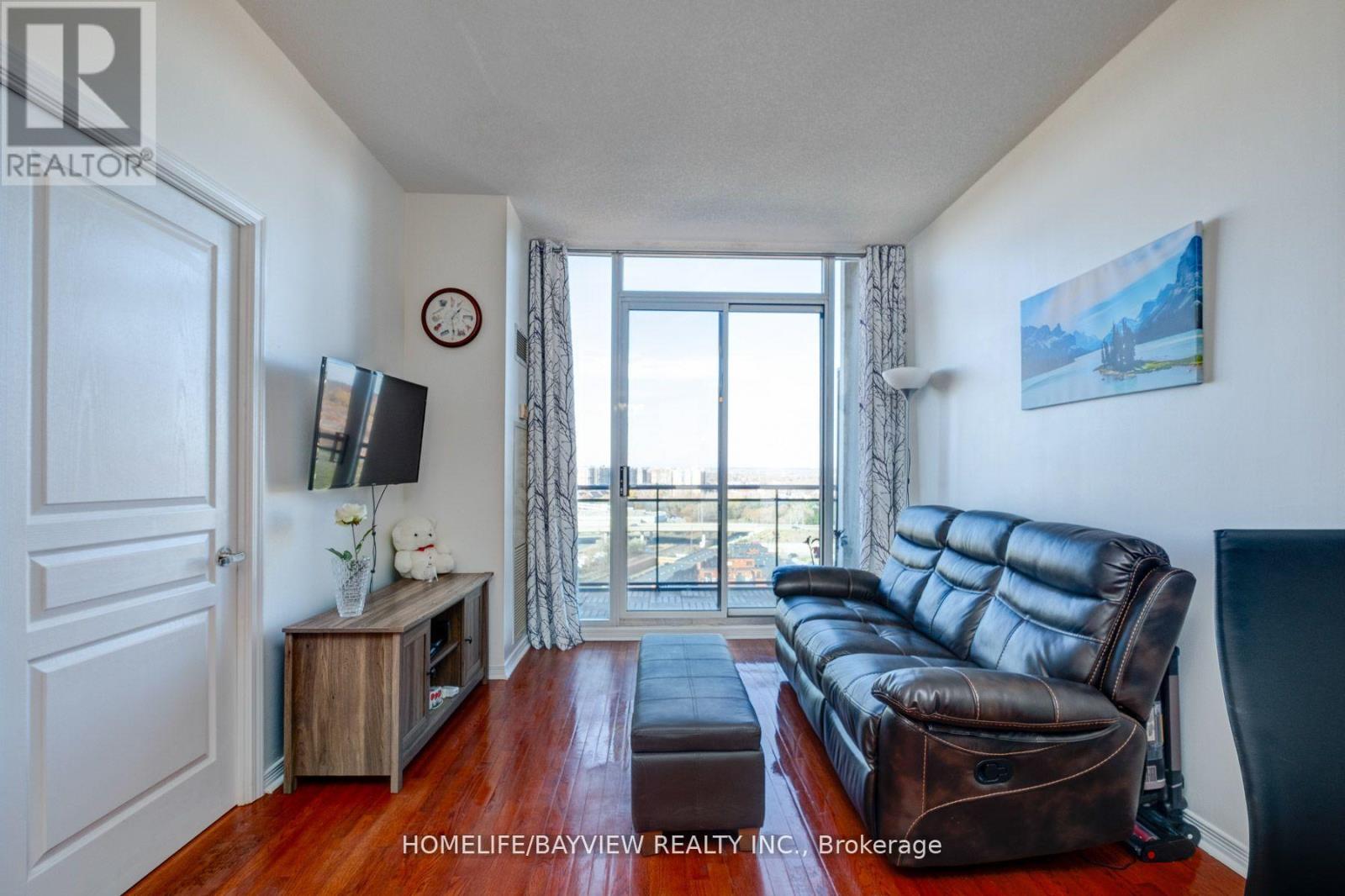 Ph01 - 350 Red Maple Road, Richmond Hill, Ontario  L4C 0T5 - Photo 13 - N12402762
